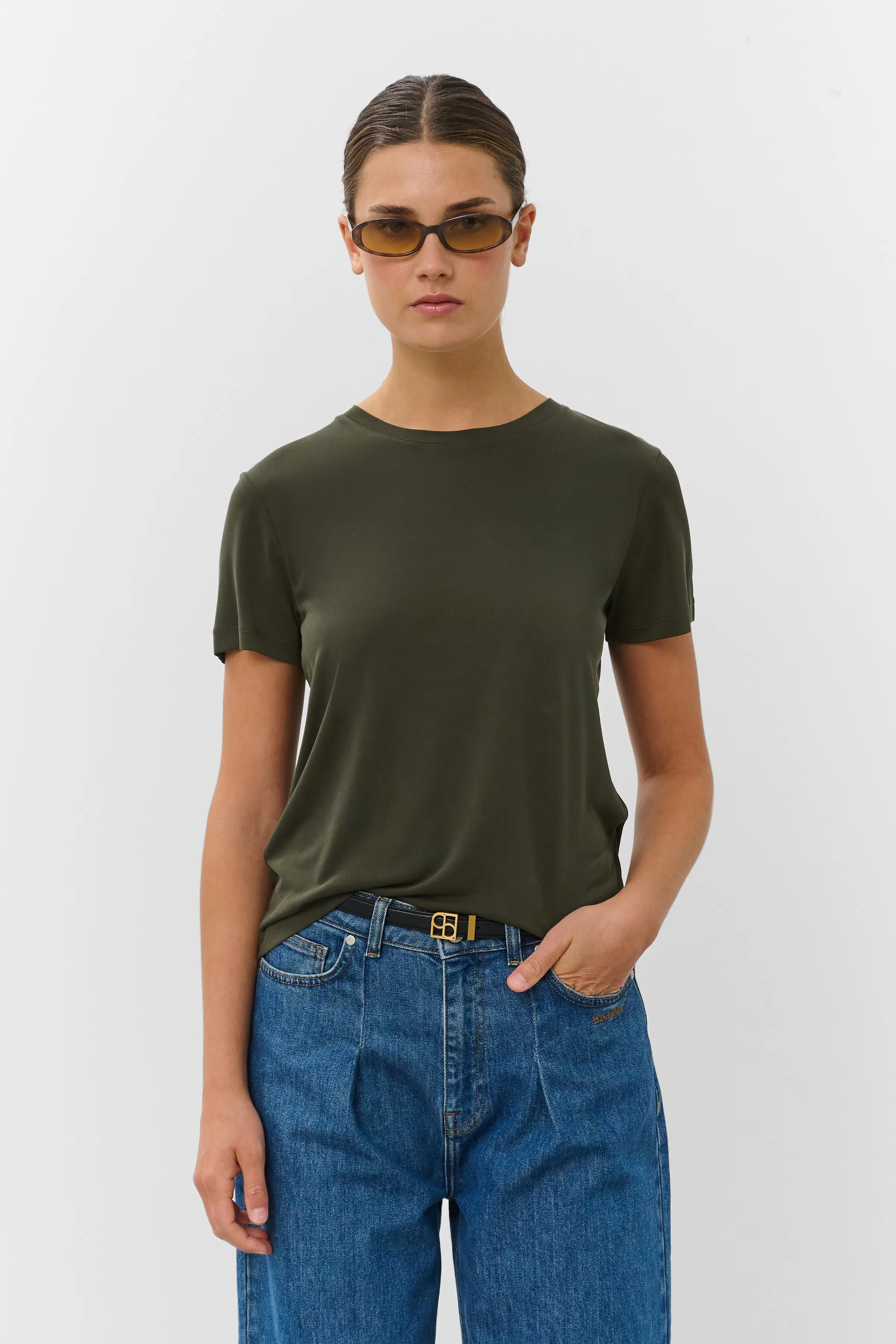 SLColumbine T-shirt LOOKBOOK FRONT 30404678-190509