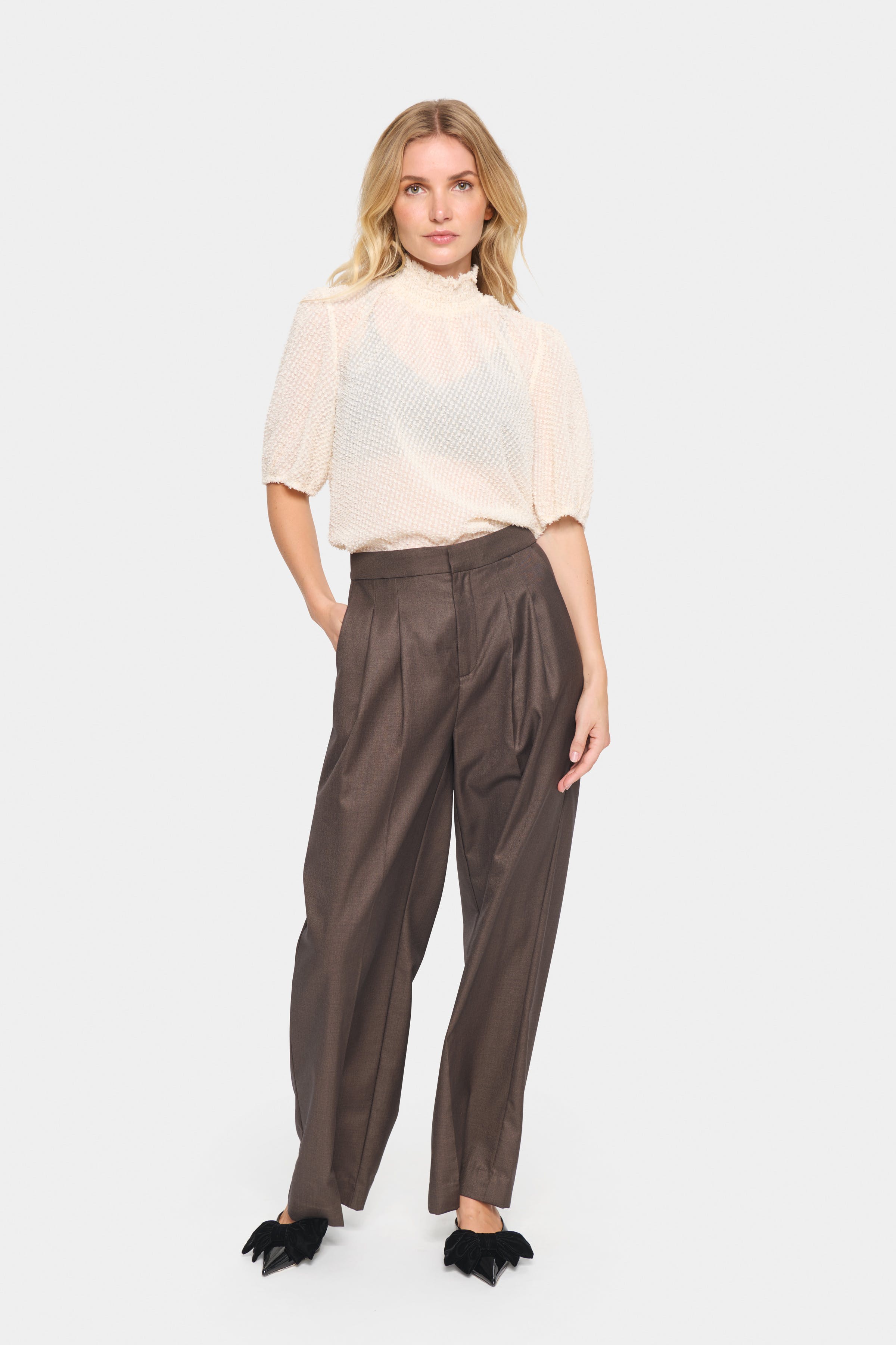 HelmaSZ Bluse LOOKBOOK FRONT 30513577-110605