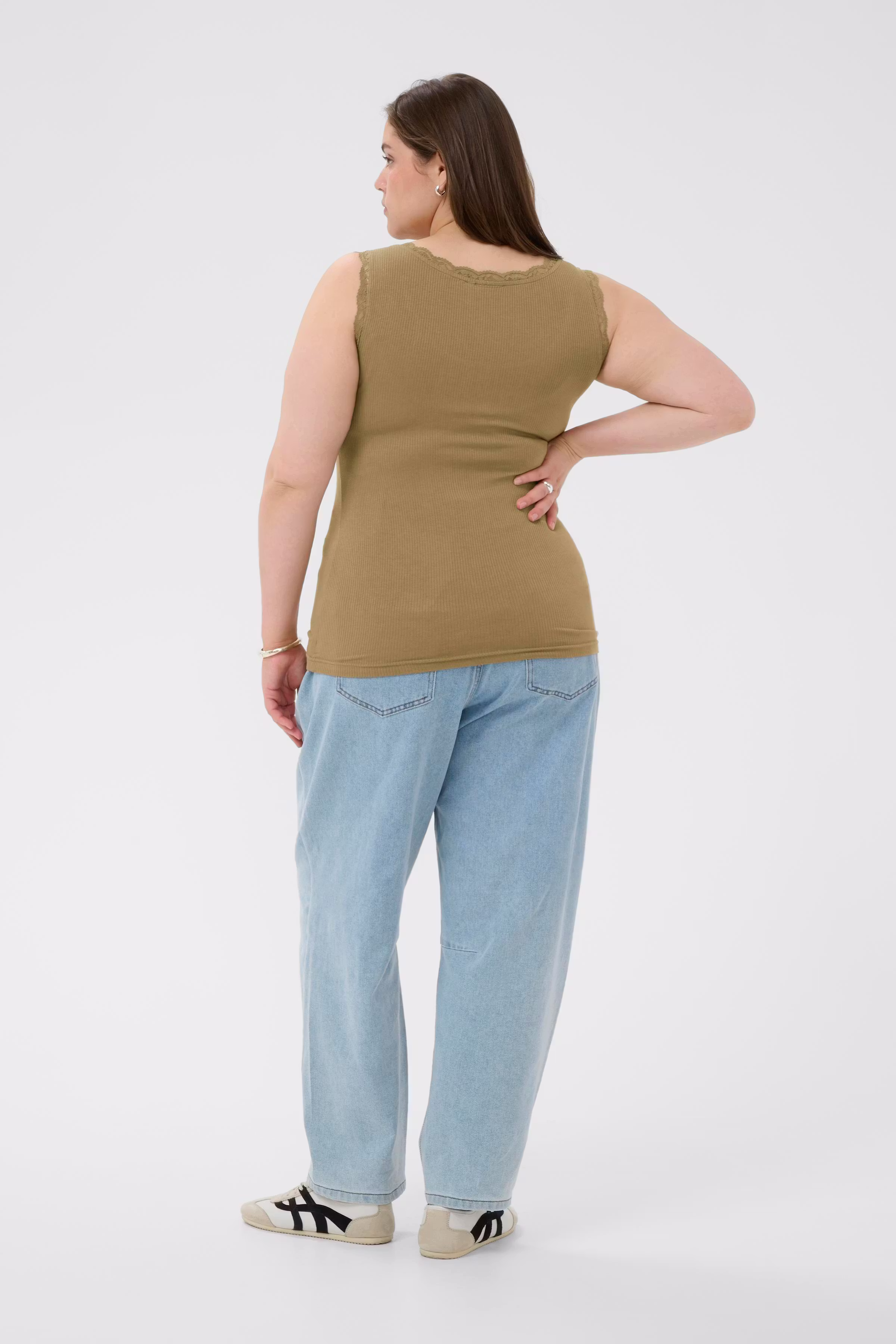 KComia Top LOOKBOOK BACK 10583468-171115