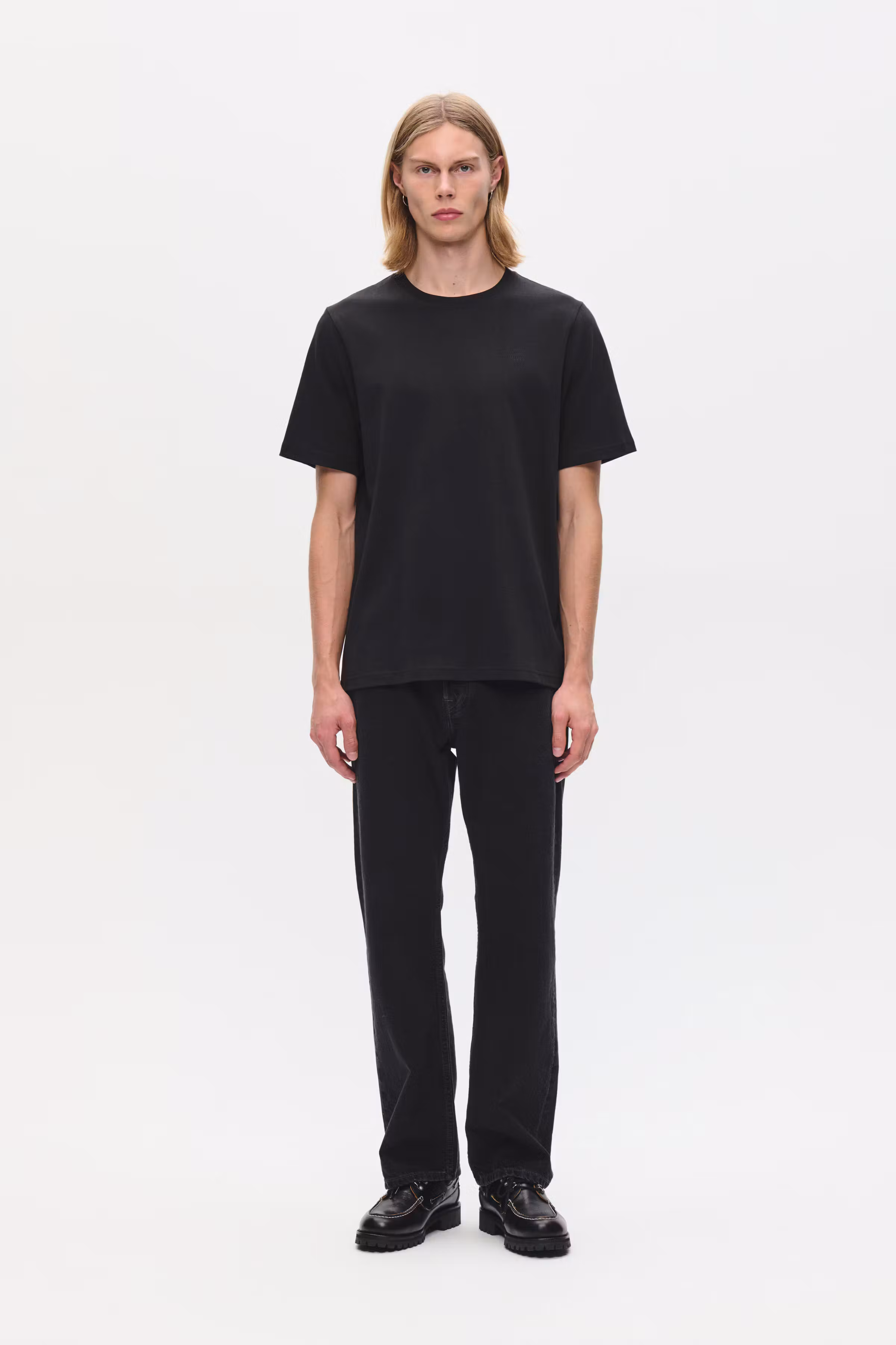 WWBobby T-shirt LOOKBOOK FRONT 30251550-303700