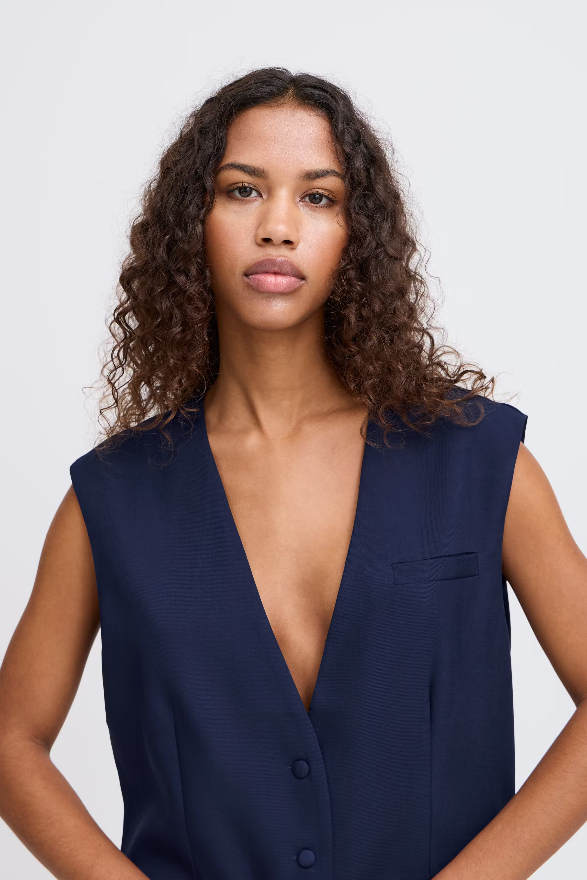 IXPETRA Weste LOOKBOOK DETAIL 20123615-194010