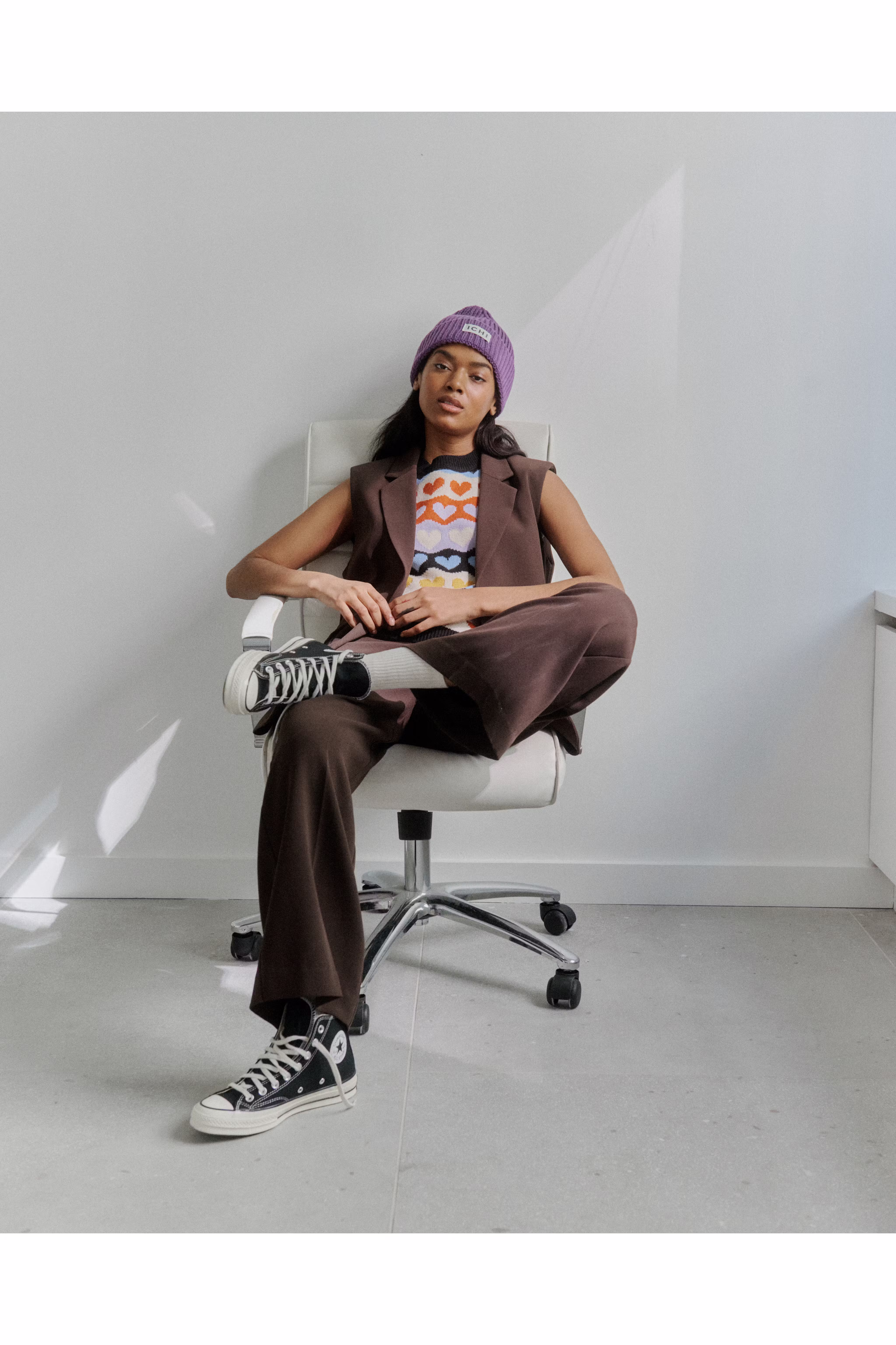 IHDINAVA Trousers LOCATION NONE 20119438-191016