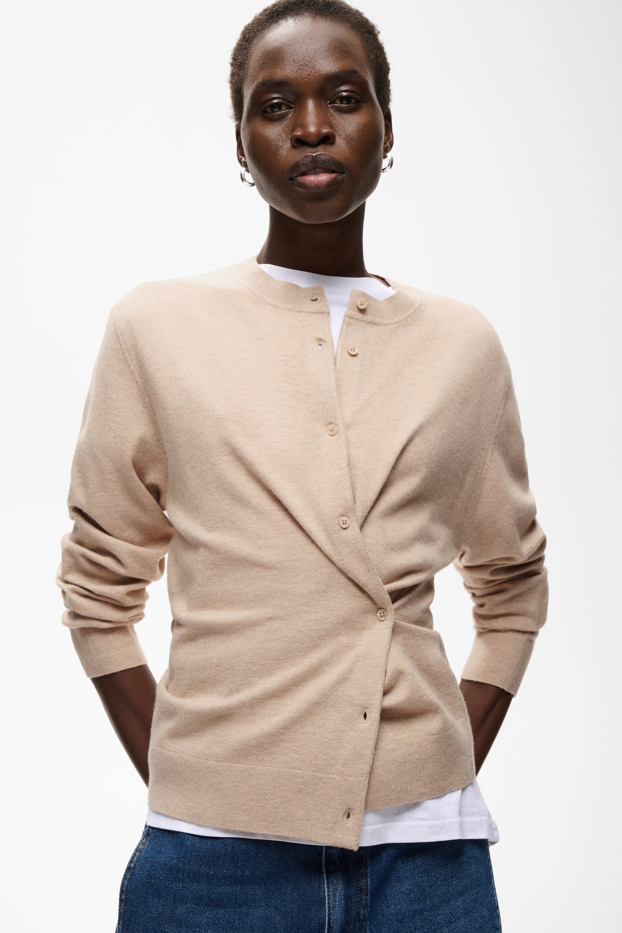 ZandraIW Cardigan LOOKBOOK DETAIL 30111375-1304031