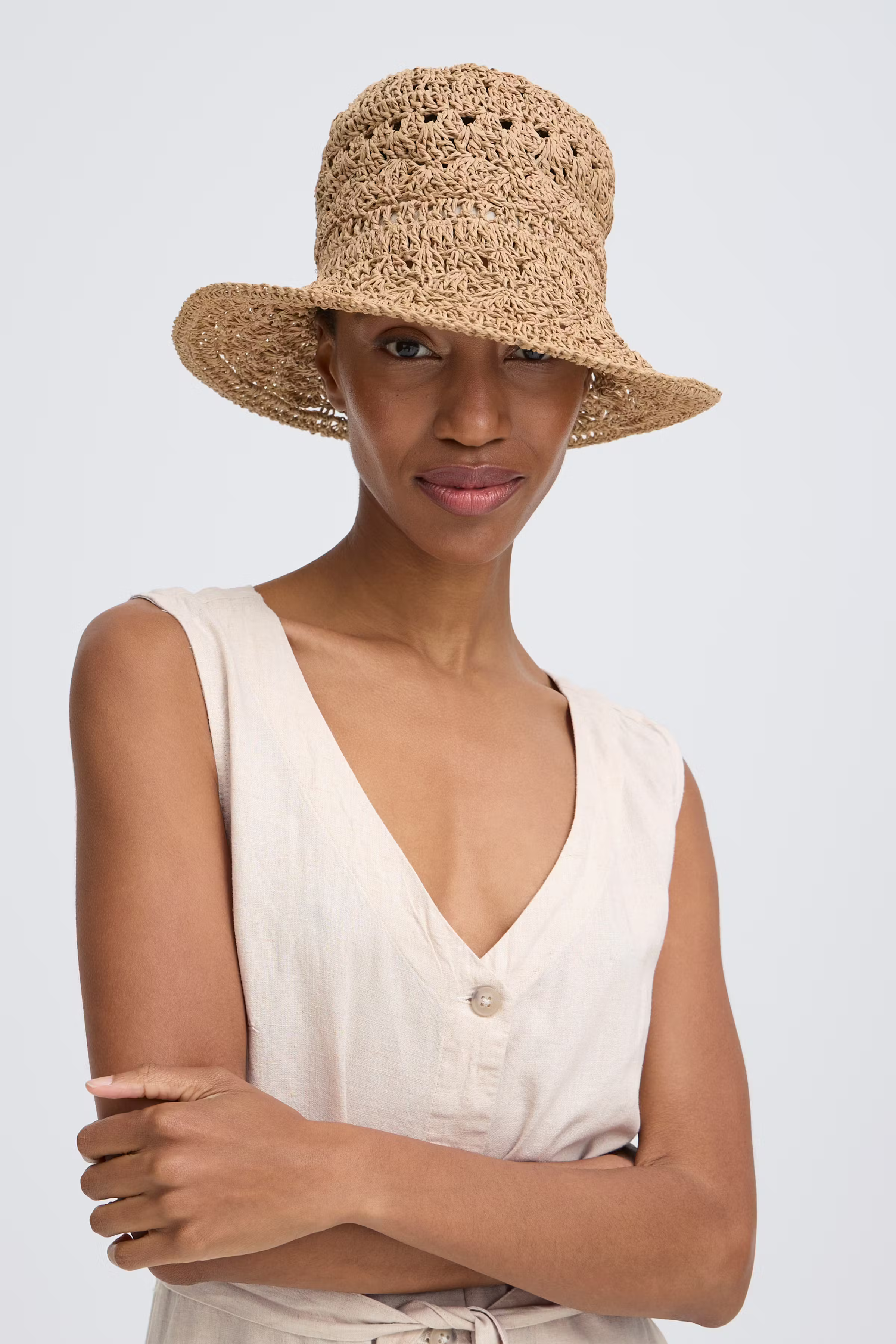 BYFALAKKA Kleid LOOKBOOK DETAIL 20818826-1353041