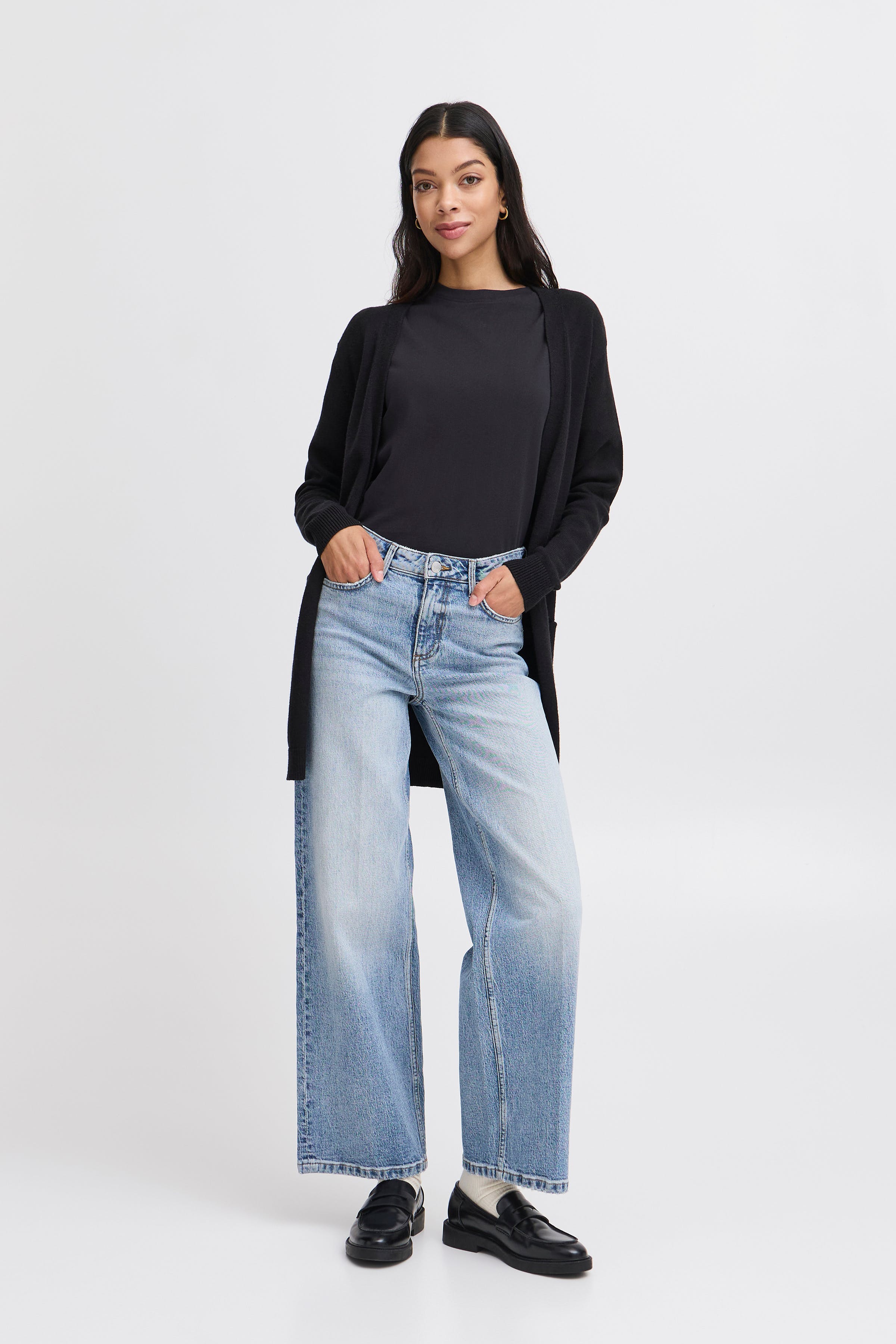 BYNONINA Cardigan LOOKBOOK FRONT 20807327-80001