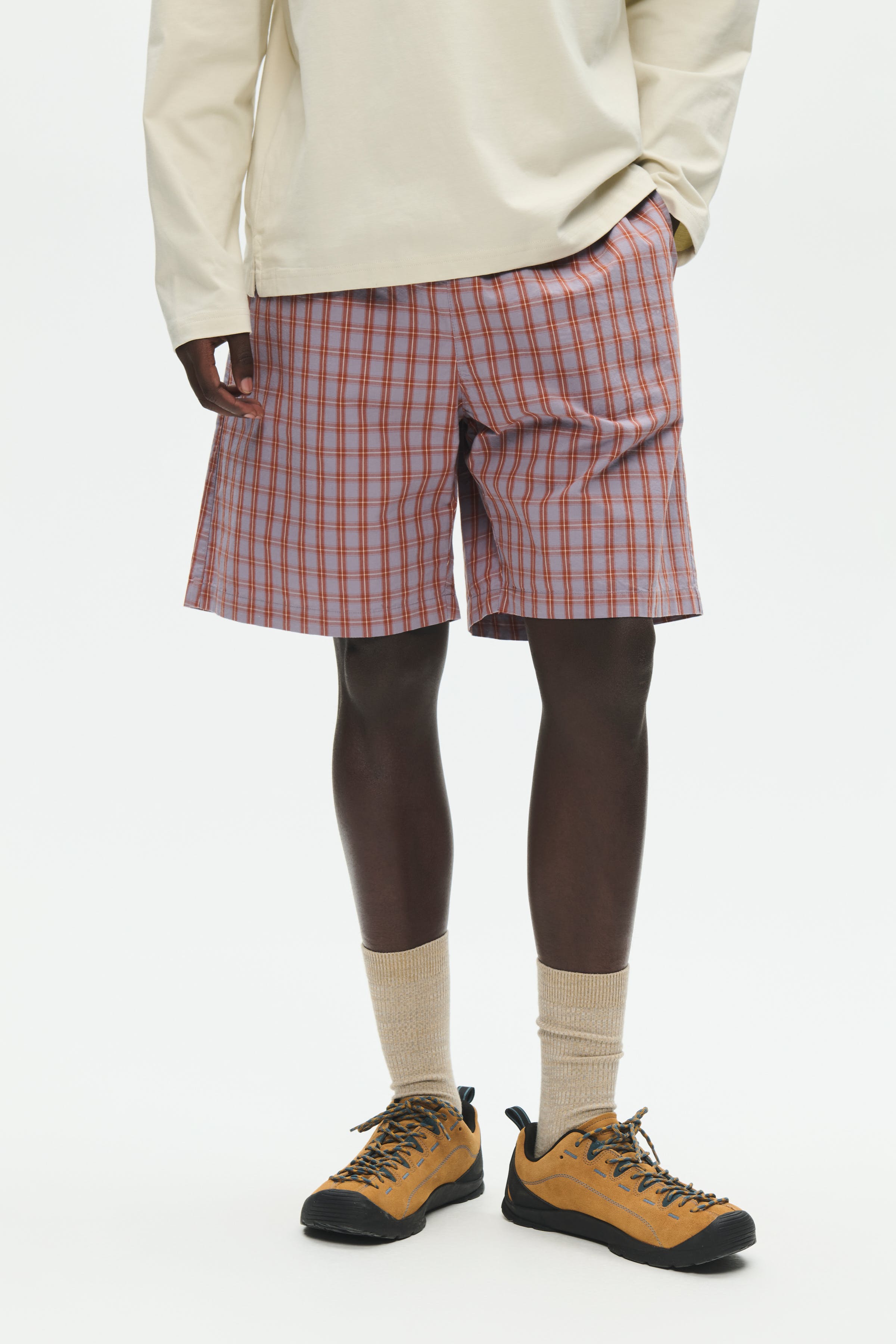 WWAlwin Shorts LOOKBOOK FRONT 30252157-304906