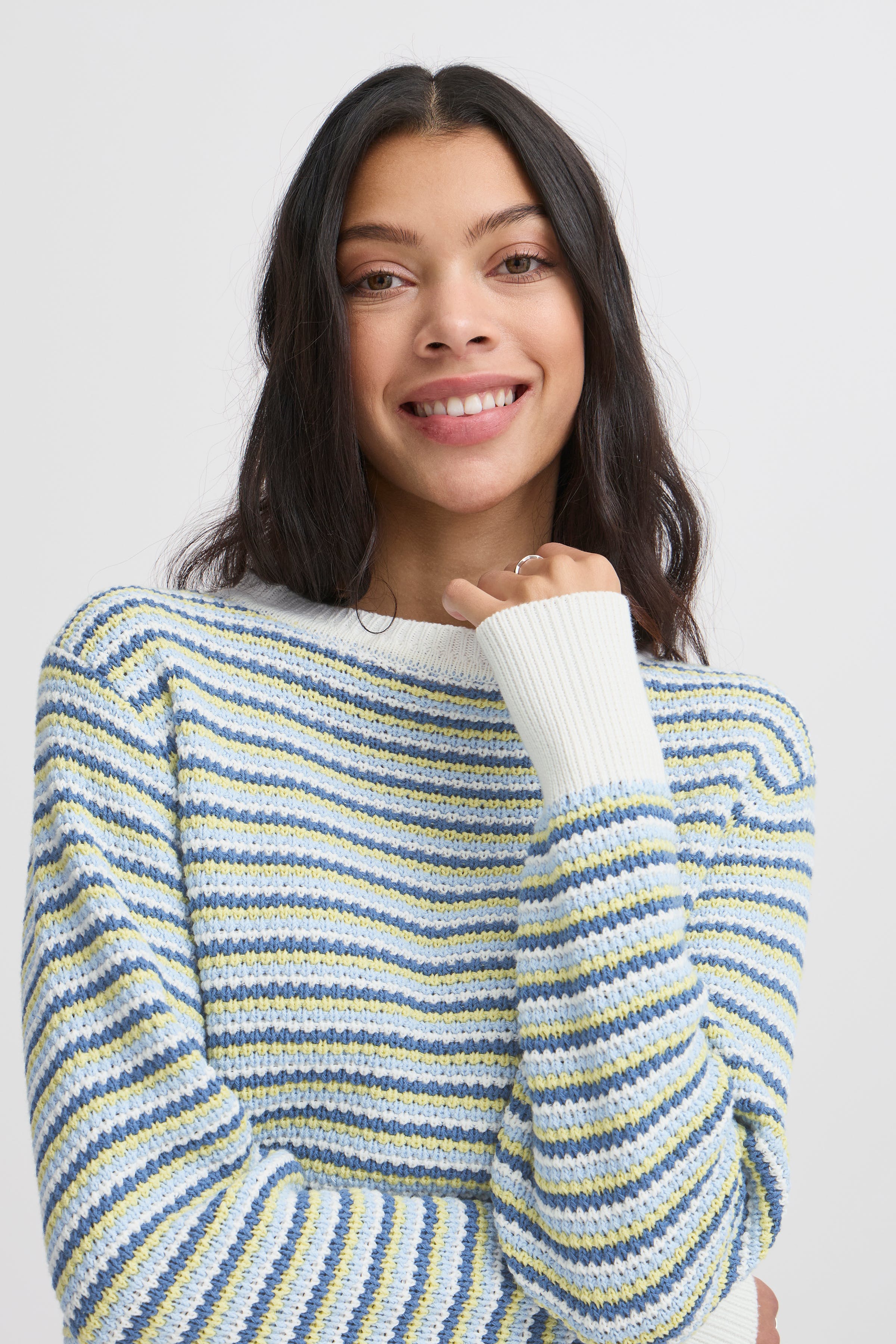 BYMAGIO Pullover LOOKBOOK DETAIL 20816633-204351