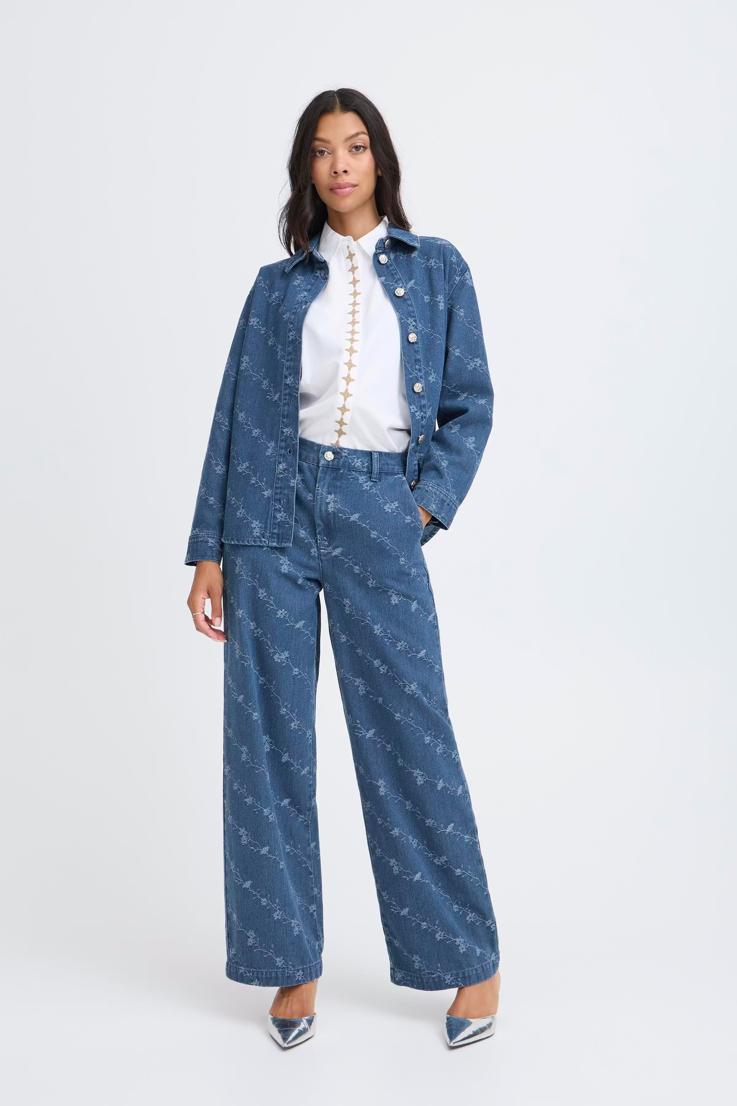 BYKANIO Bukser LOOKBOOK FRONT 20818618-200461