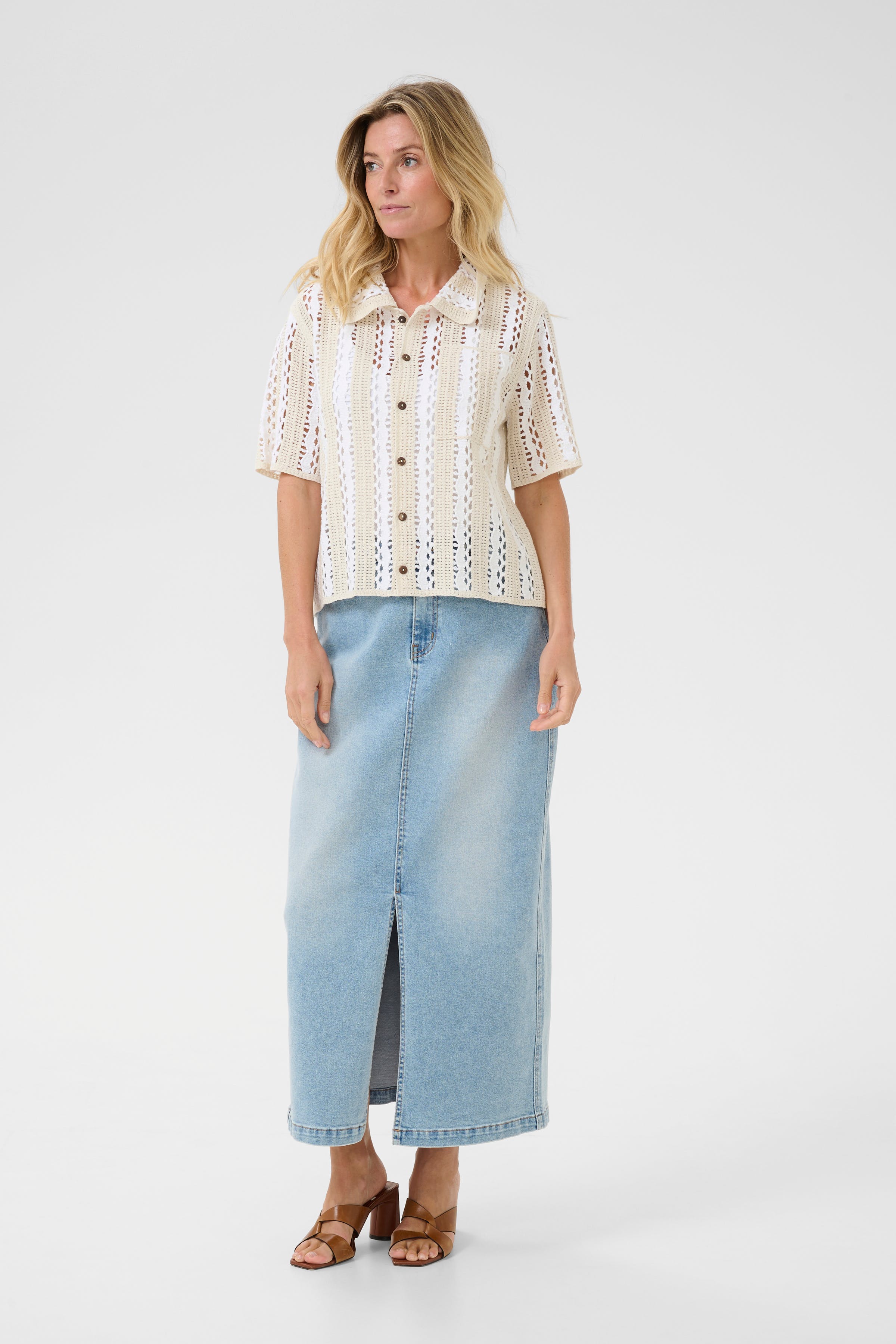 CRHoney Cardigan LOOKBOOK FRONT 10613714-107613