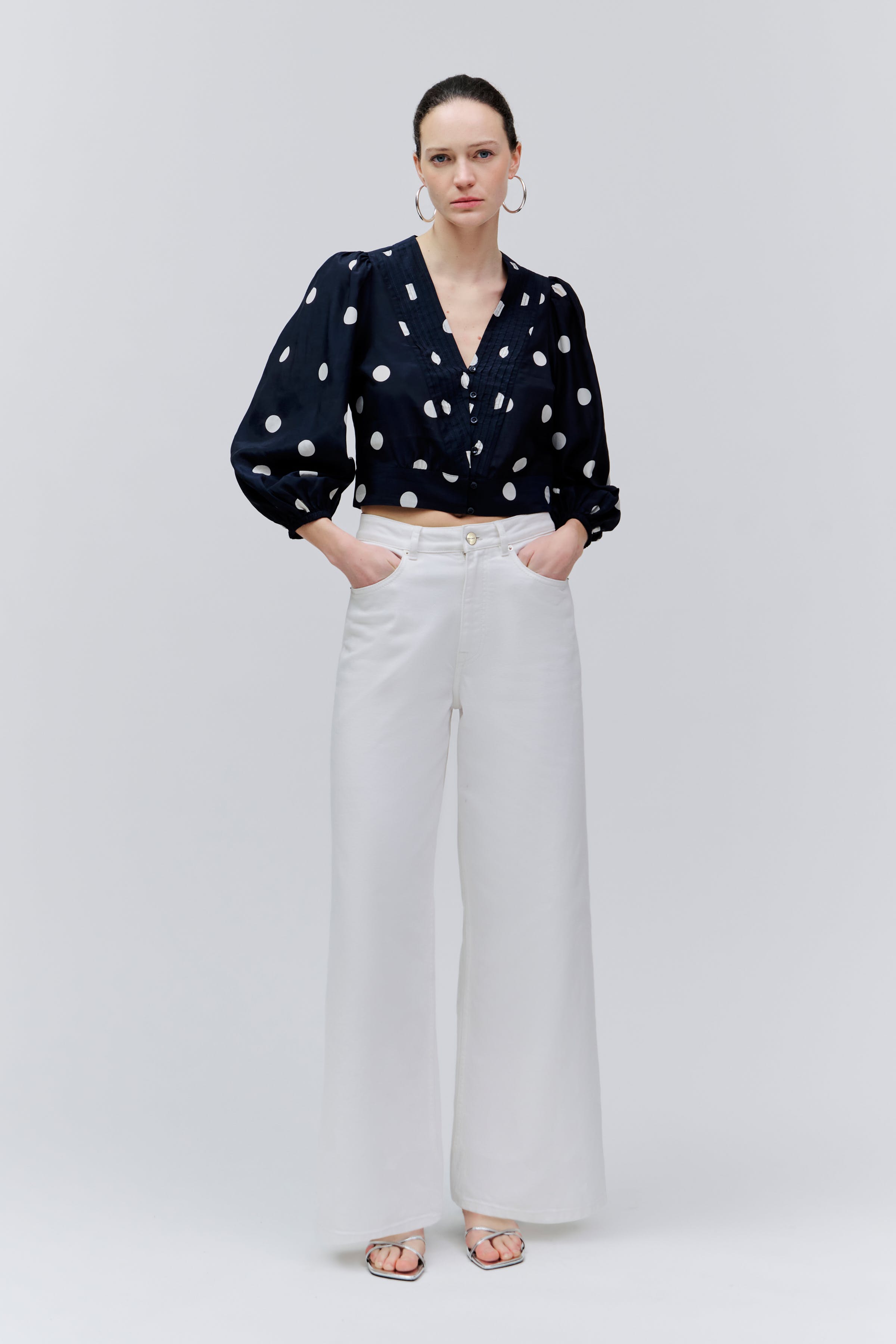 ENRICA Blouse LOOKBOOK FRONT 30600596-MC2178