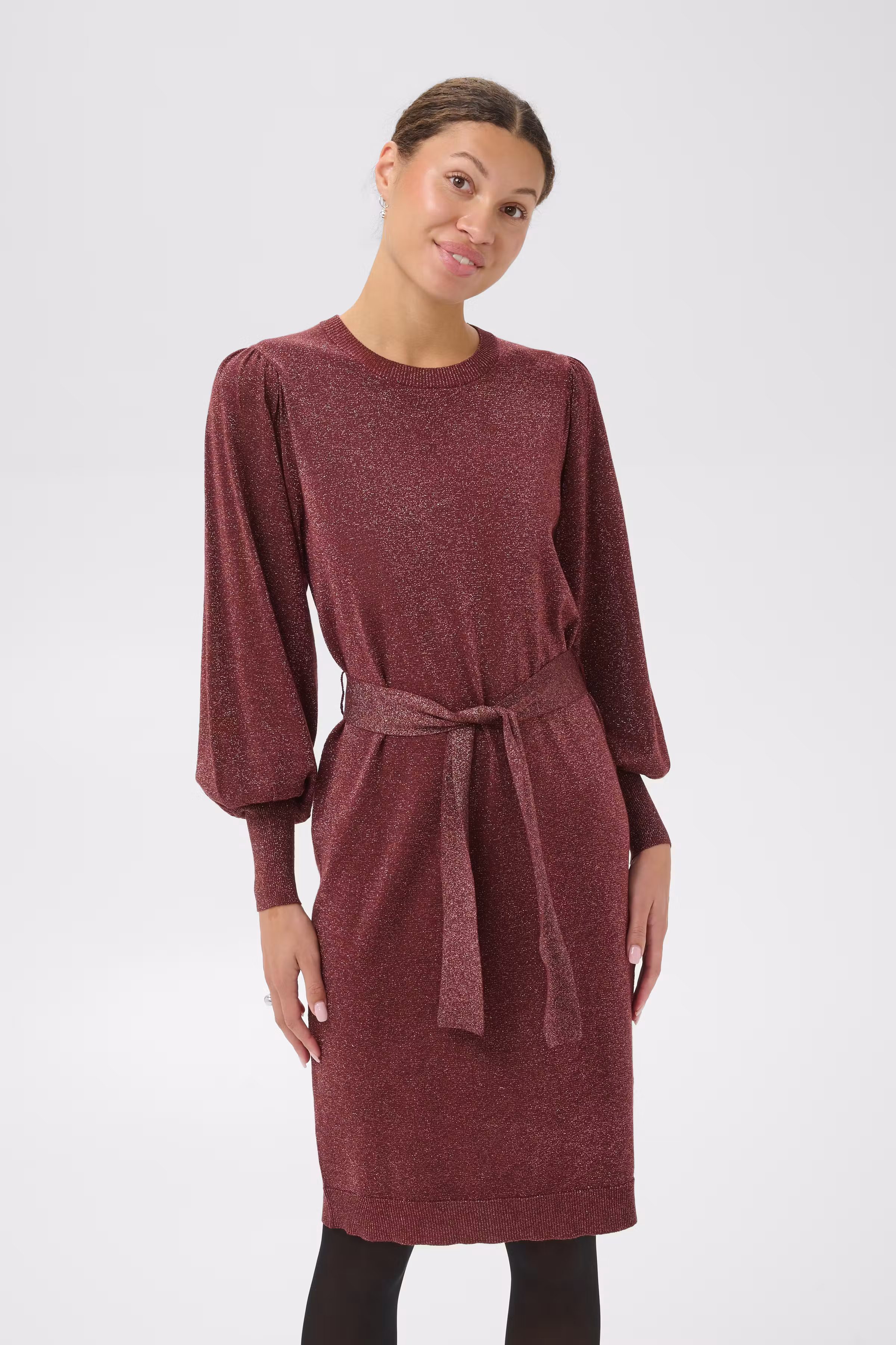 KAregina Glitterstrikkekjole LOOKBOOK FRONT 10511017-191525