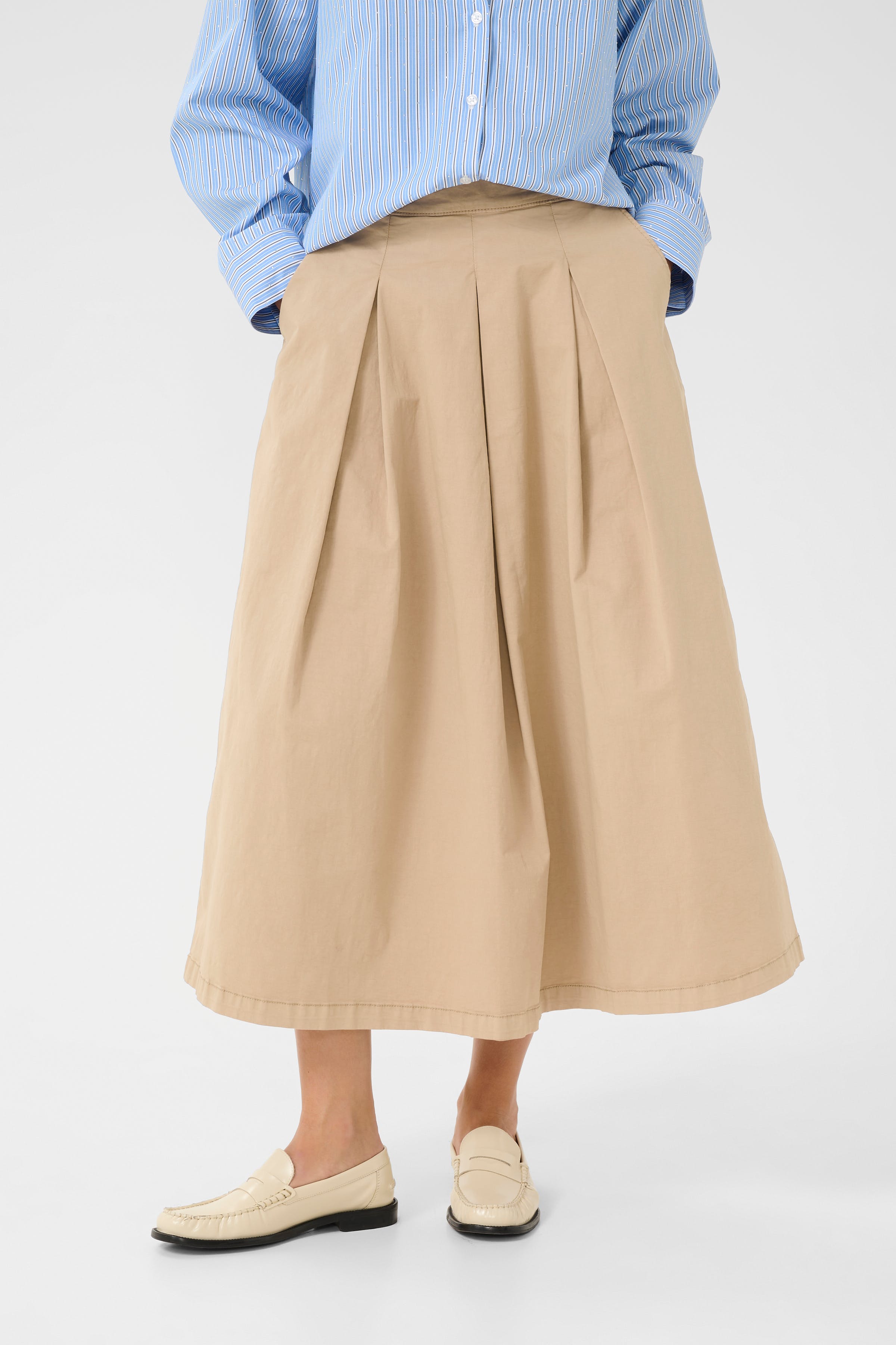 CUdeliane Skirt LOOKBOOK FRONT 50111969-171009