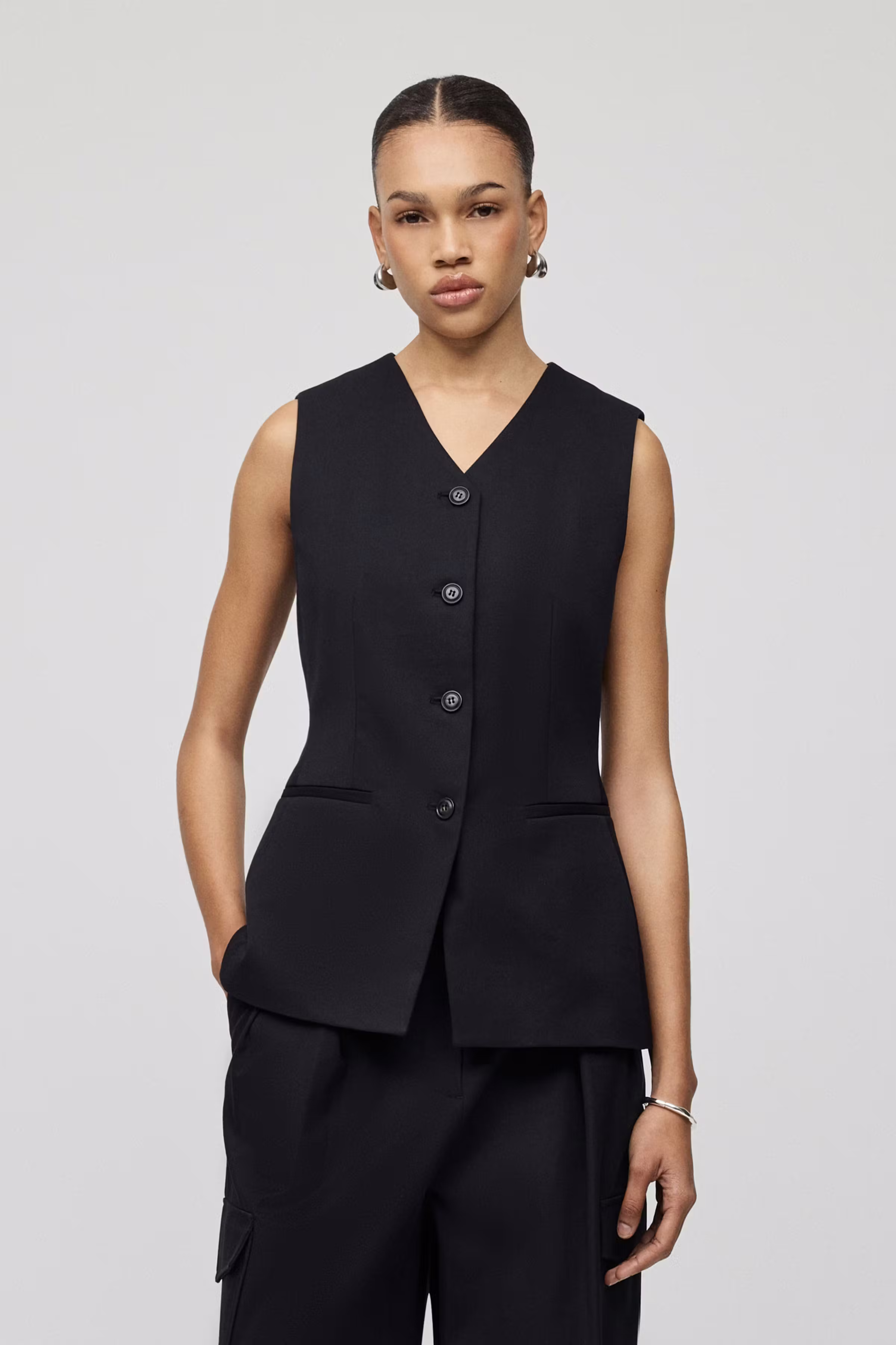 Juniper Waistcoat LOOKBOOK FRONT 30600697-BL900