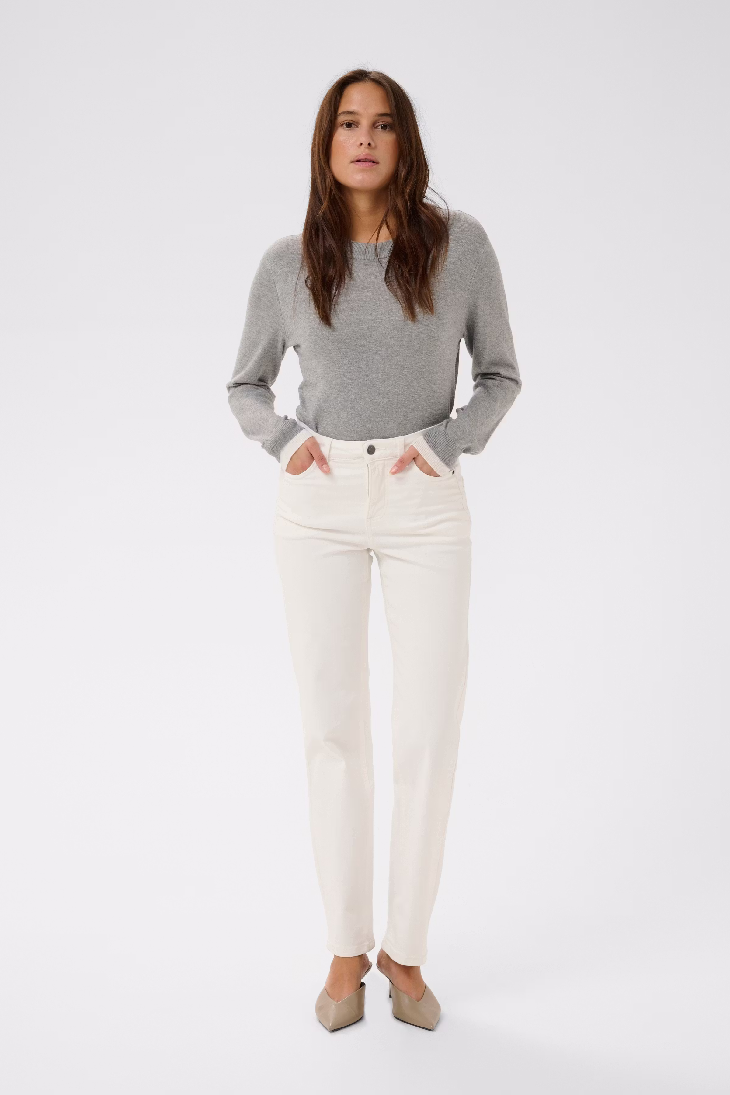 KAmaris Jeans LOOKBOOK FRONT 10511485-110602