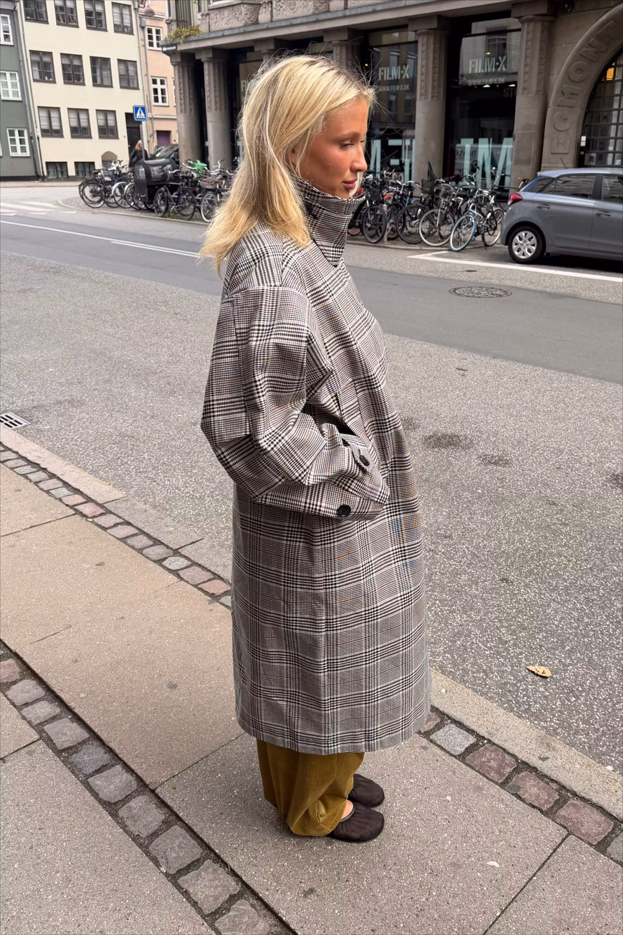 SLChecky Coat LOCATION NONE 30409611-305398