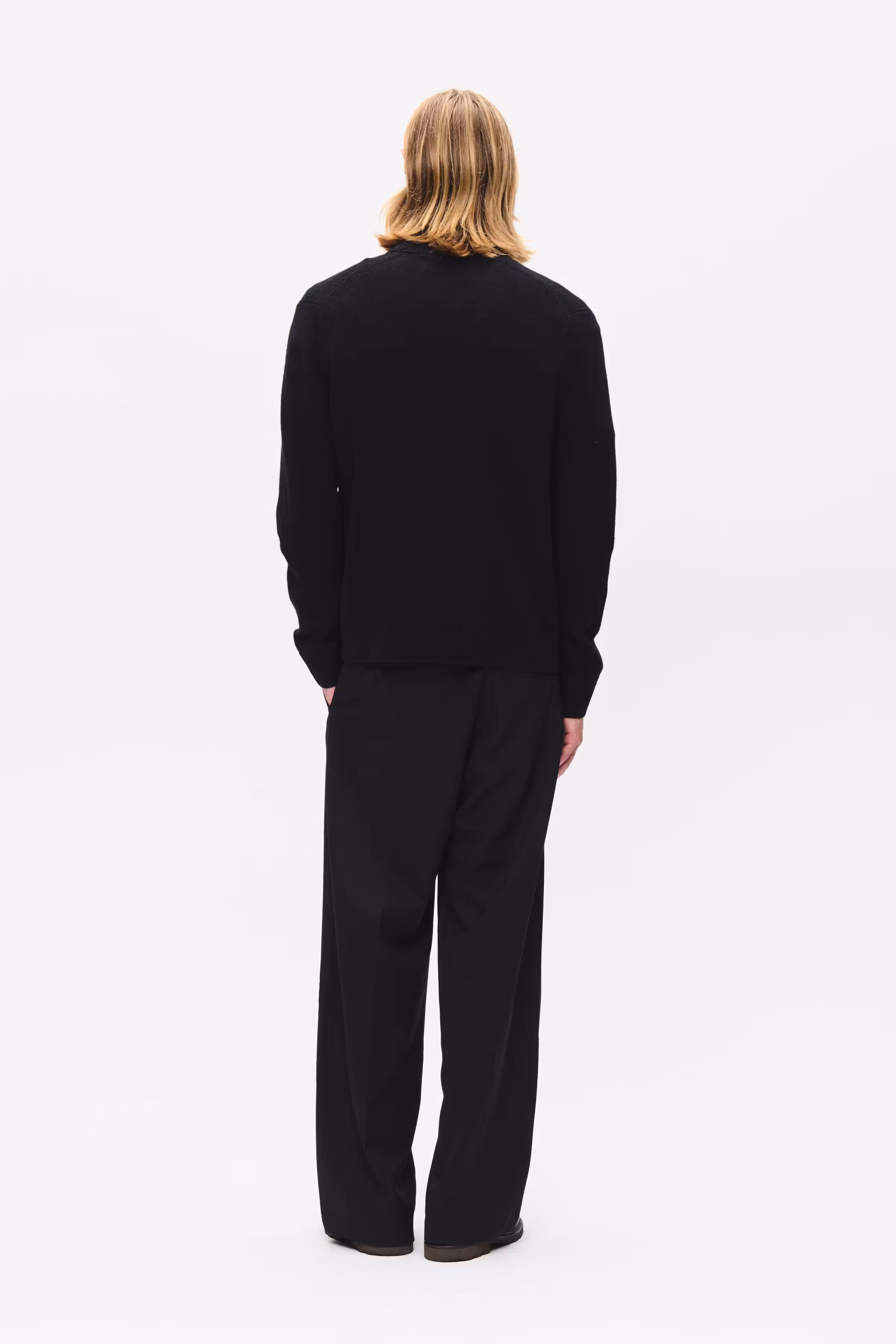 WWlogo Pullover LOOKBOOK BACK 30252198-303700