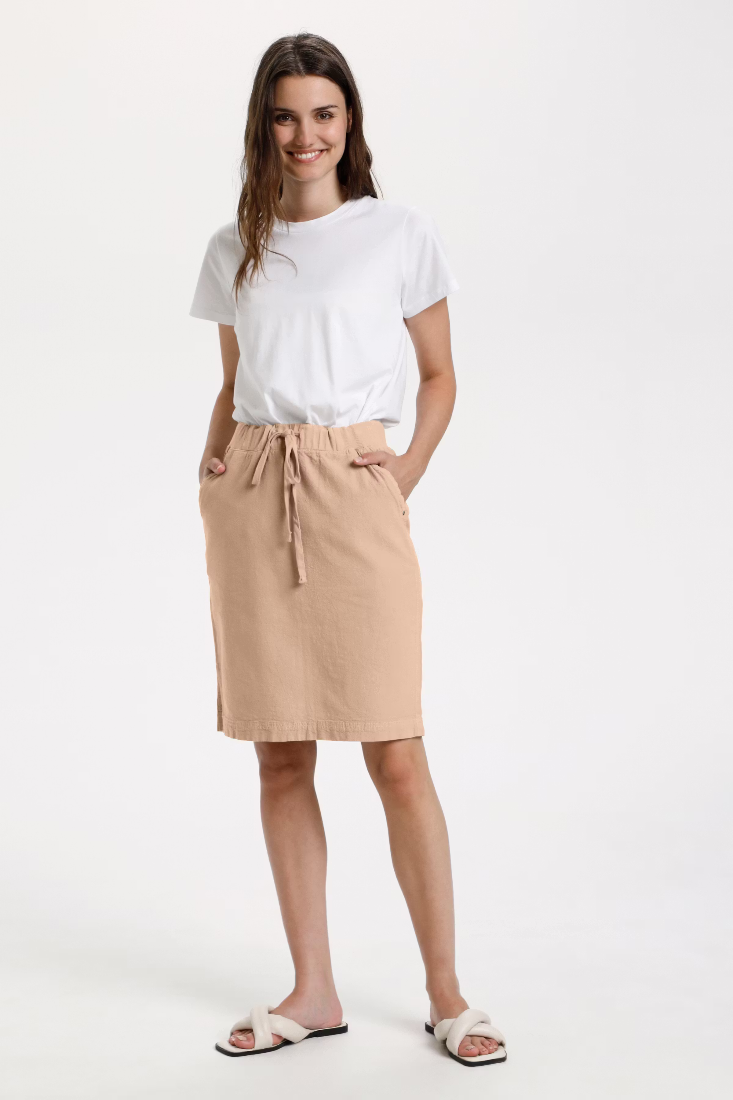 Naya Kjol LOOKBOOK FRONT 10502802-101239