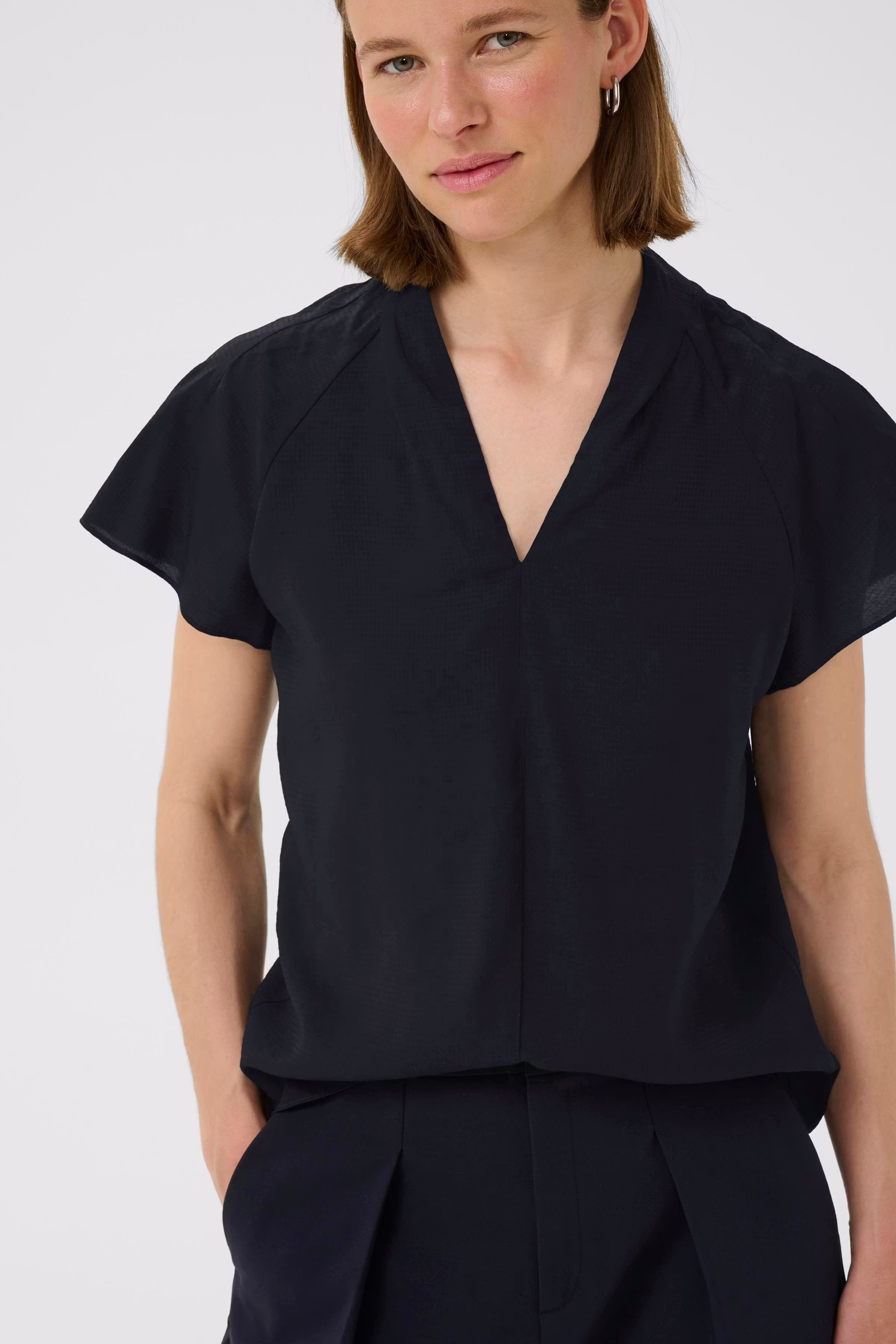 AdeliaIW Top LOOKBOOK DETAIL 30110911-300005