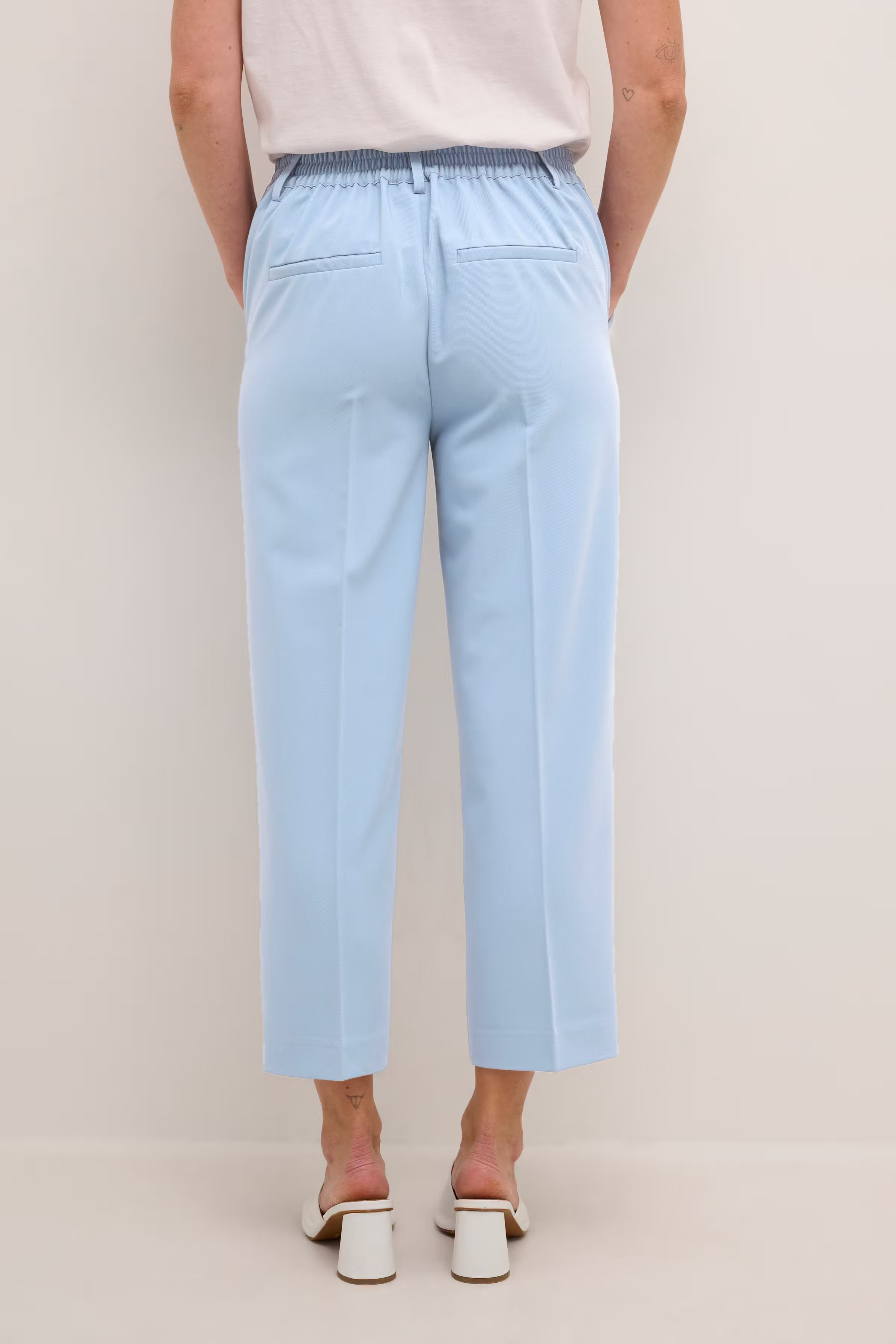 KAsakura Cropped Bukser LOOKBOOK BACK 10506127-174021