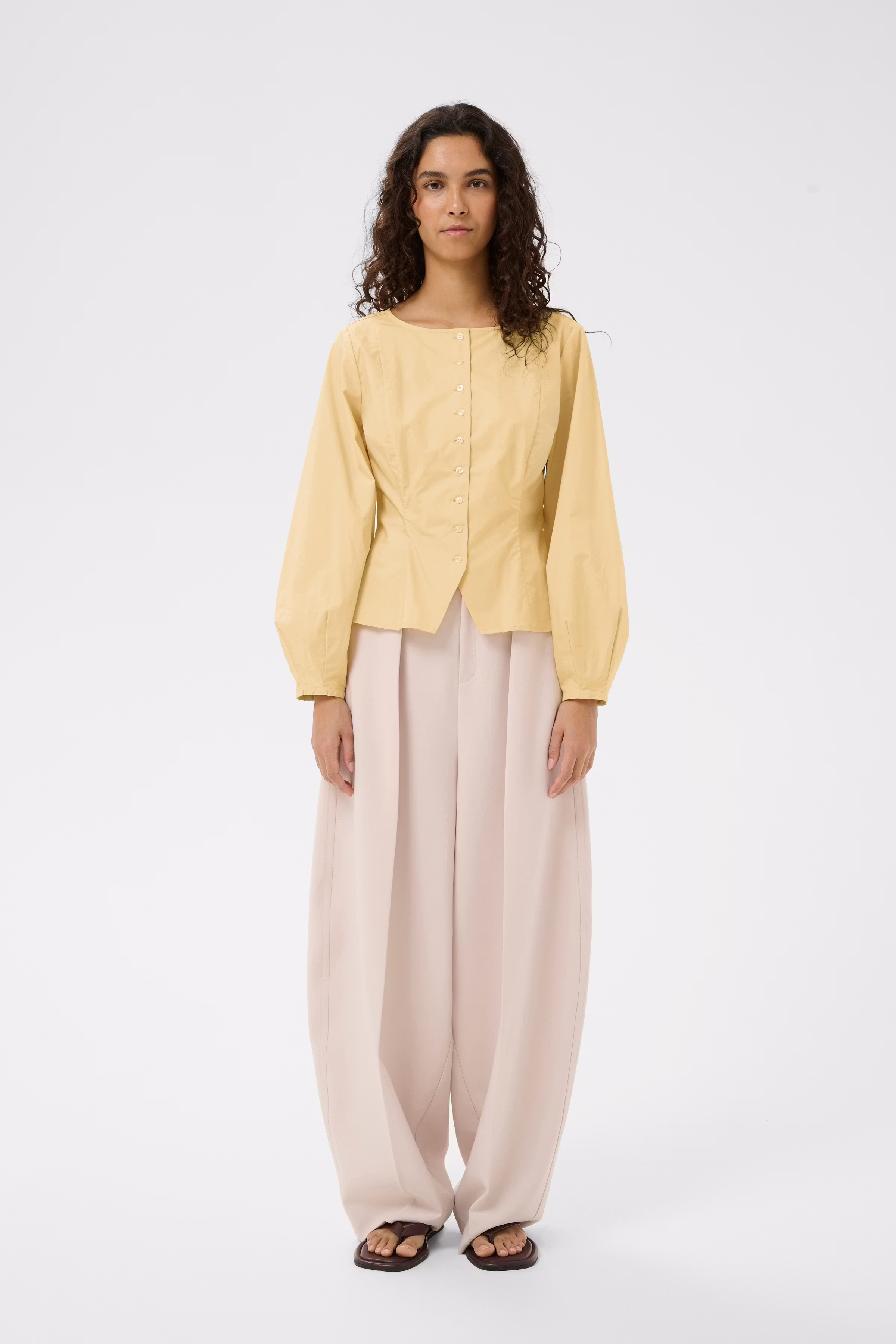 LELOIW Fitted PoplinSkjorte LOOKBOOK FRONT 30112343-130916