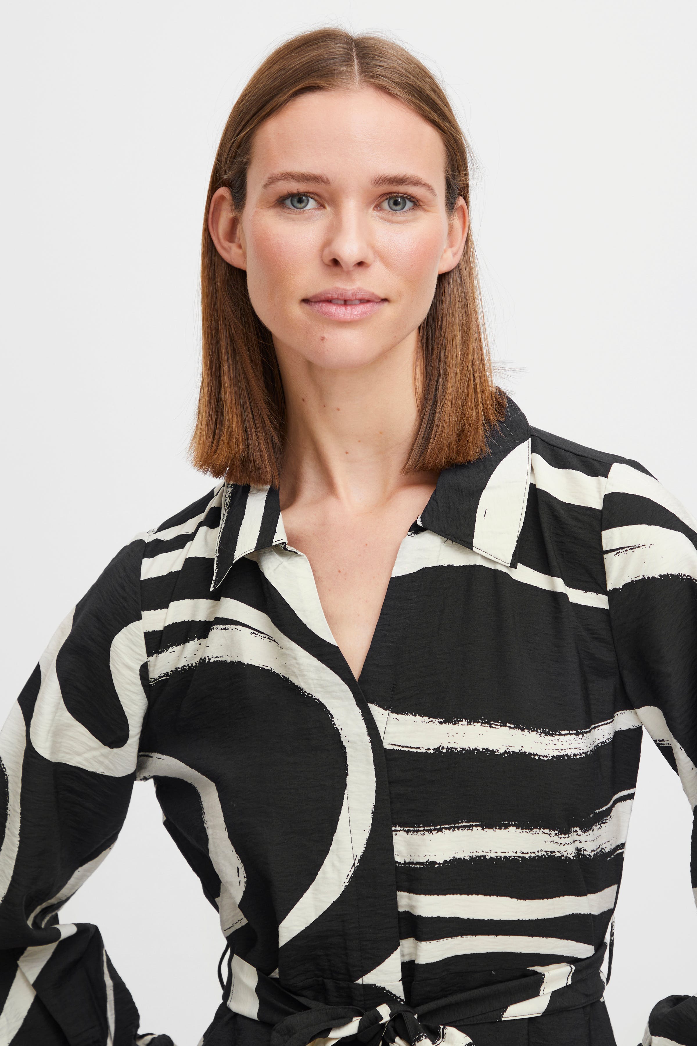 BYIBINE Dress LOOKBOOK DETAIL 20814573-200453