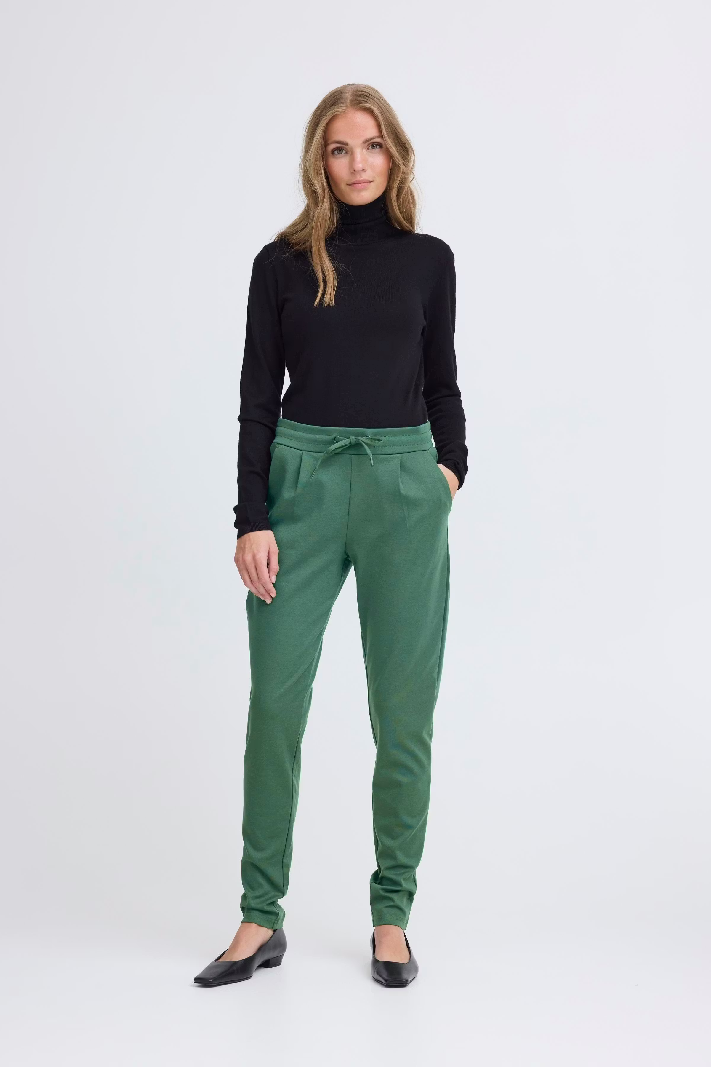 IHKATE Trousers LOOKBOOK FRONT 20105036-195920