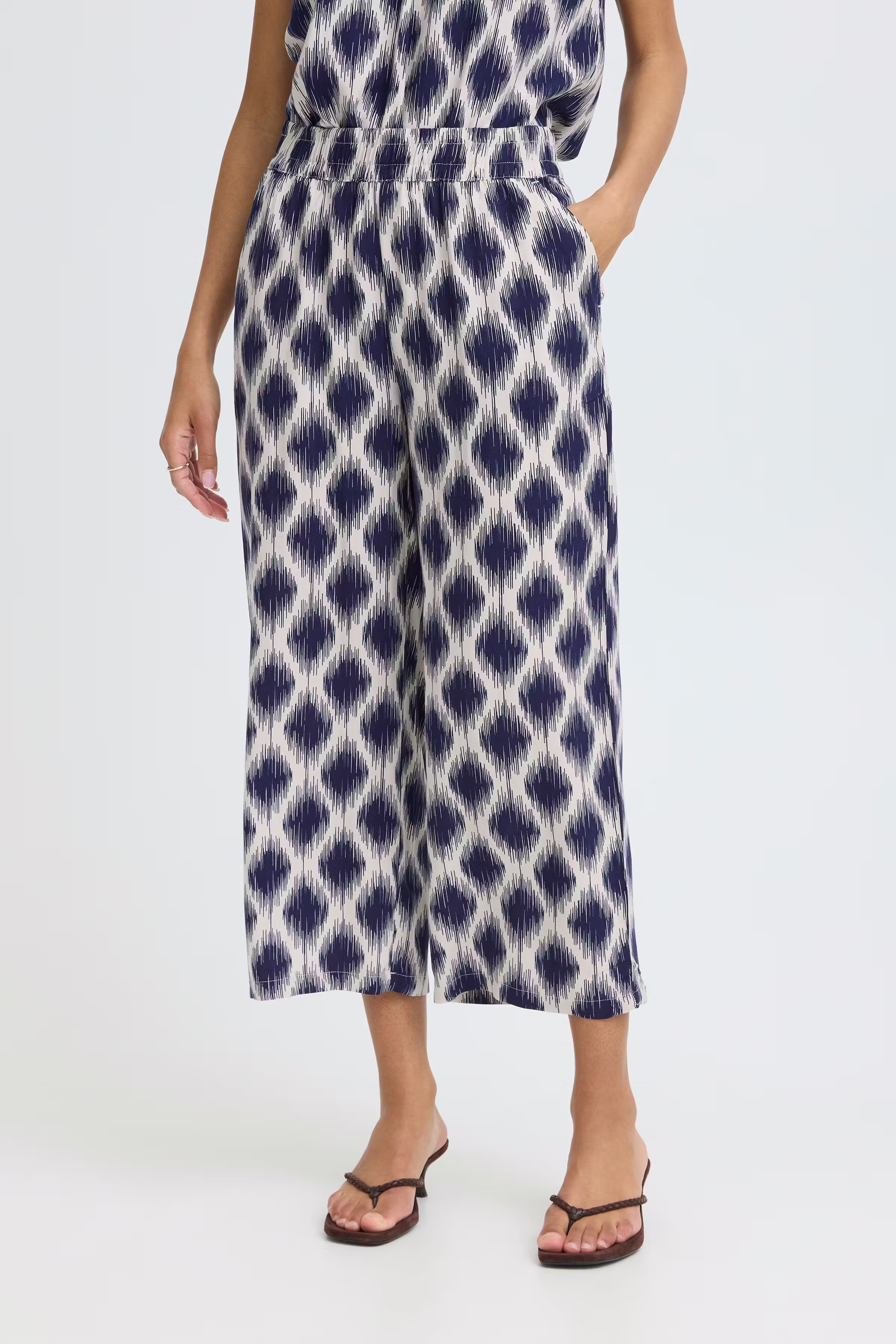 BYMMJOELLA Trousers LOOKBOOK FRONT 20811296-900006745