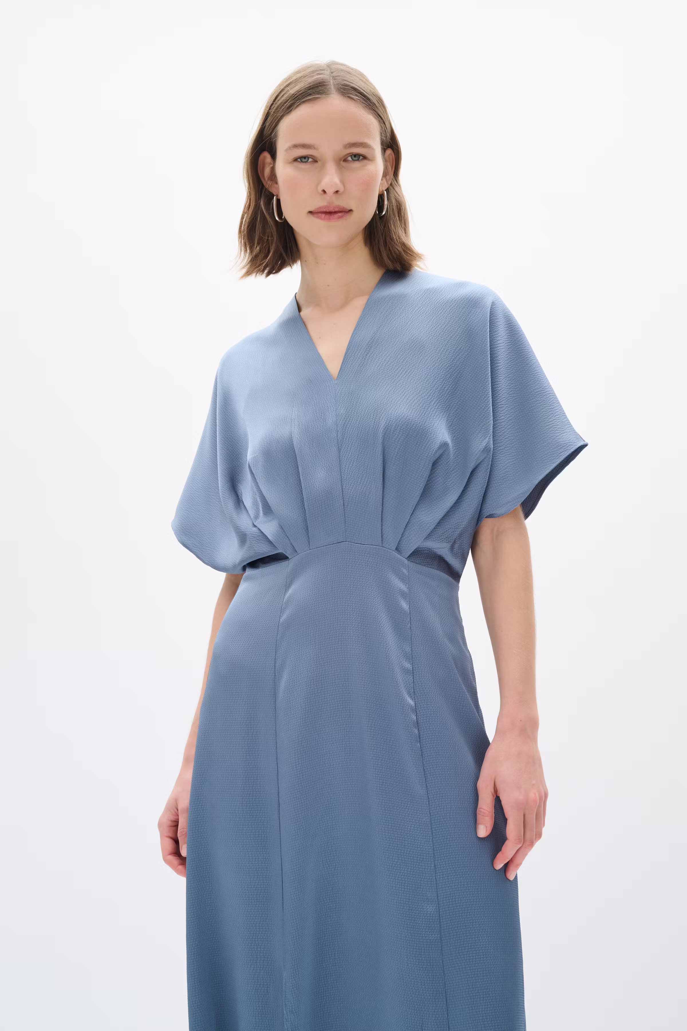 SuzkyIW Dress LOOKBOOK FRONT 30110792-183916