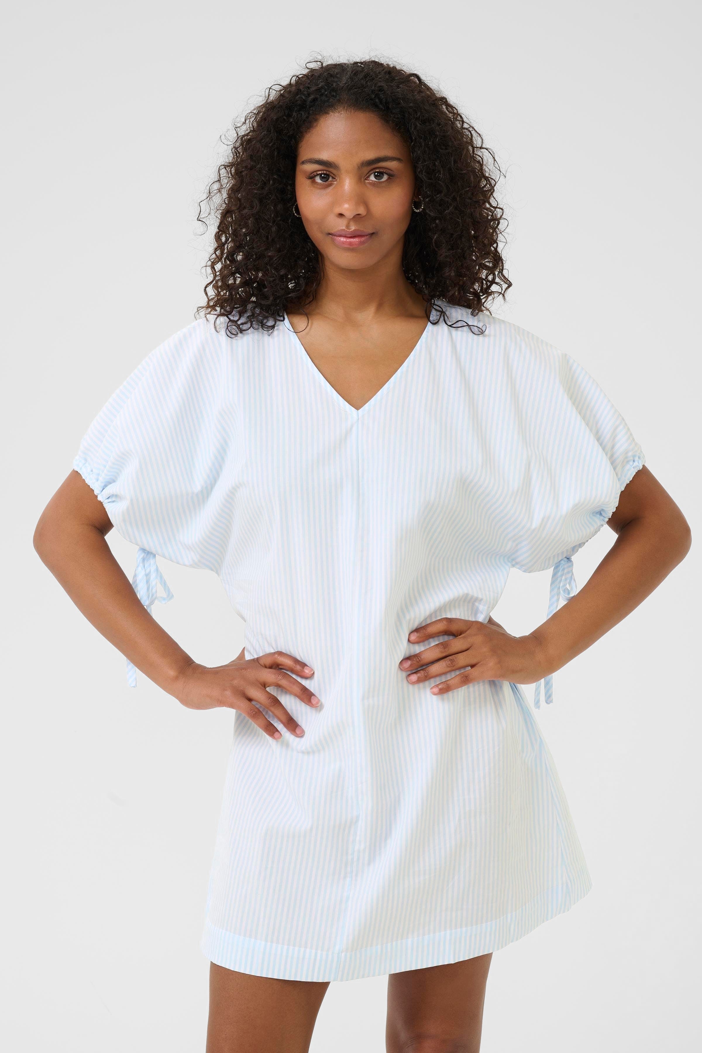 KAbeth Kjole LOOKBOOK FRONT 10509938-107434