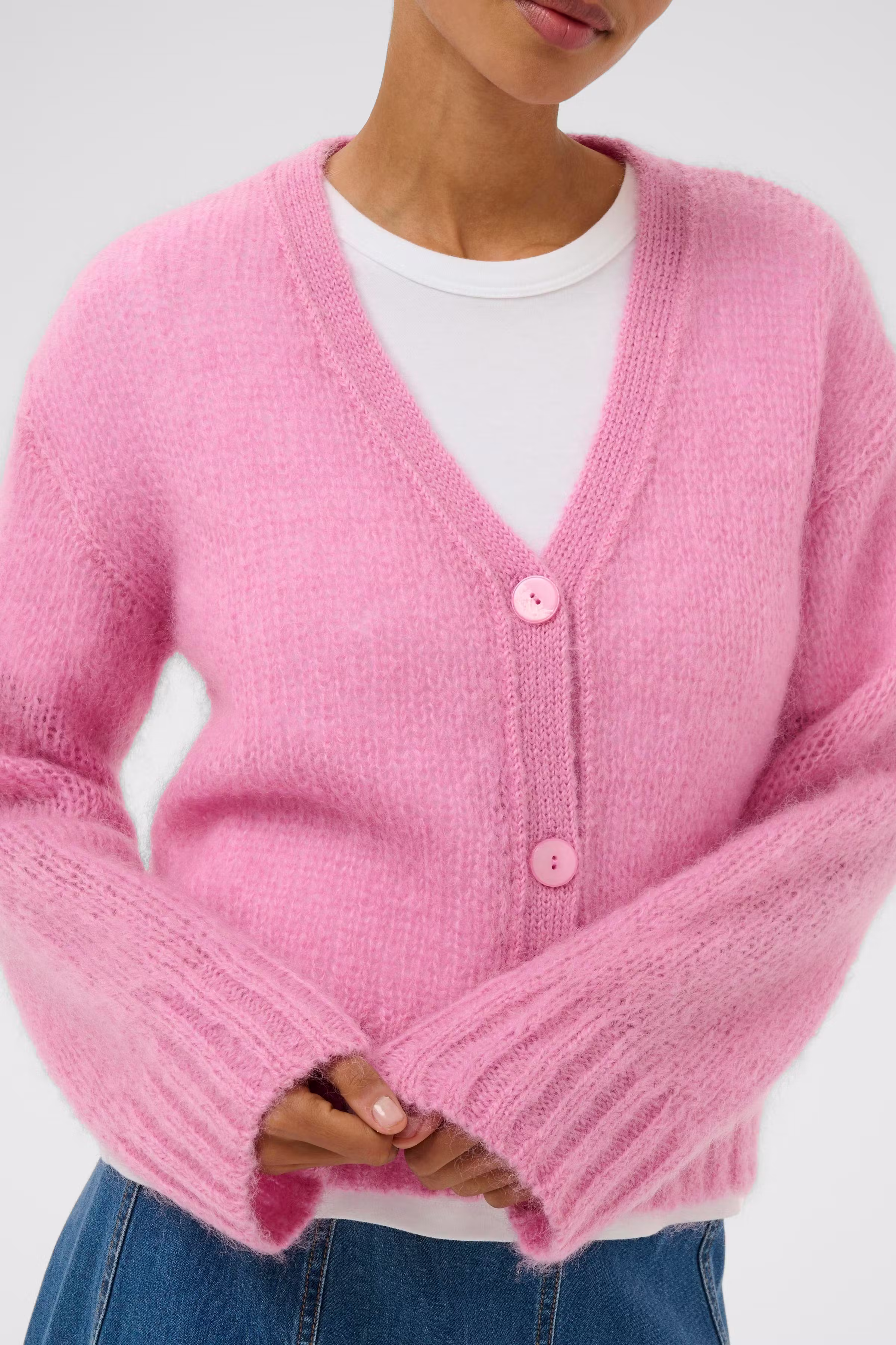 ZendayaPW Cardigan LOOKBOOK DETAIL 30310320-152210