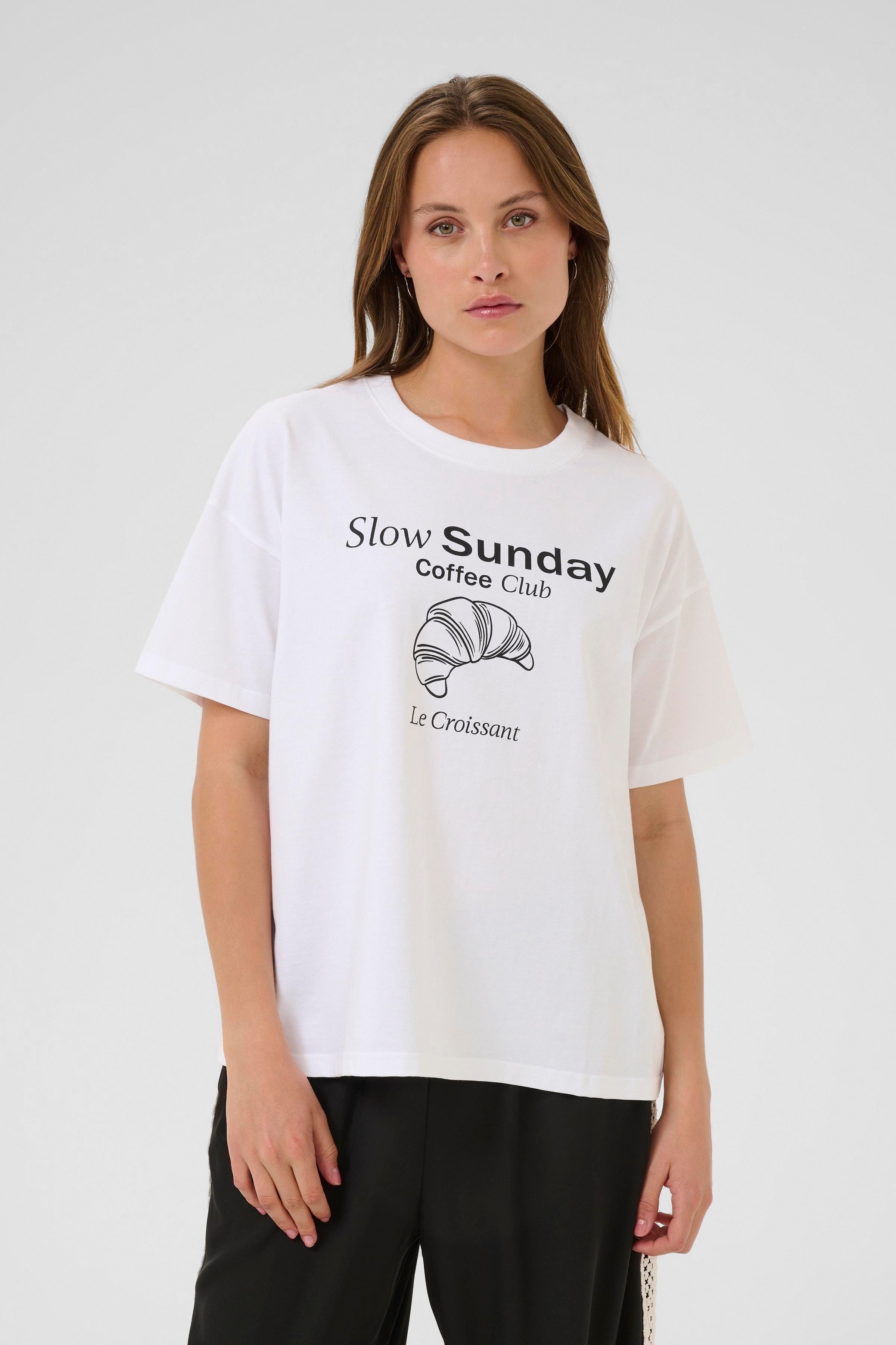 KAelly T-shirt LOOKBOOK FRONT 10510666-110601