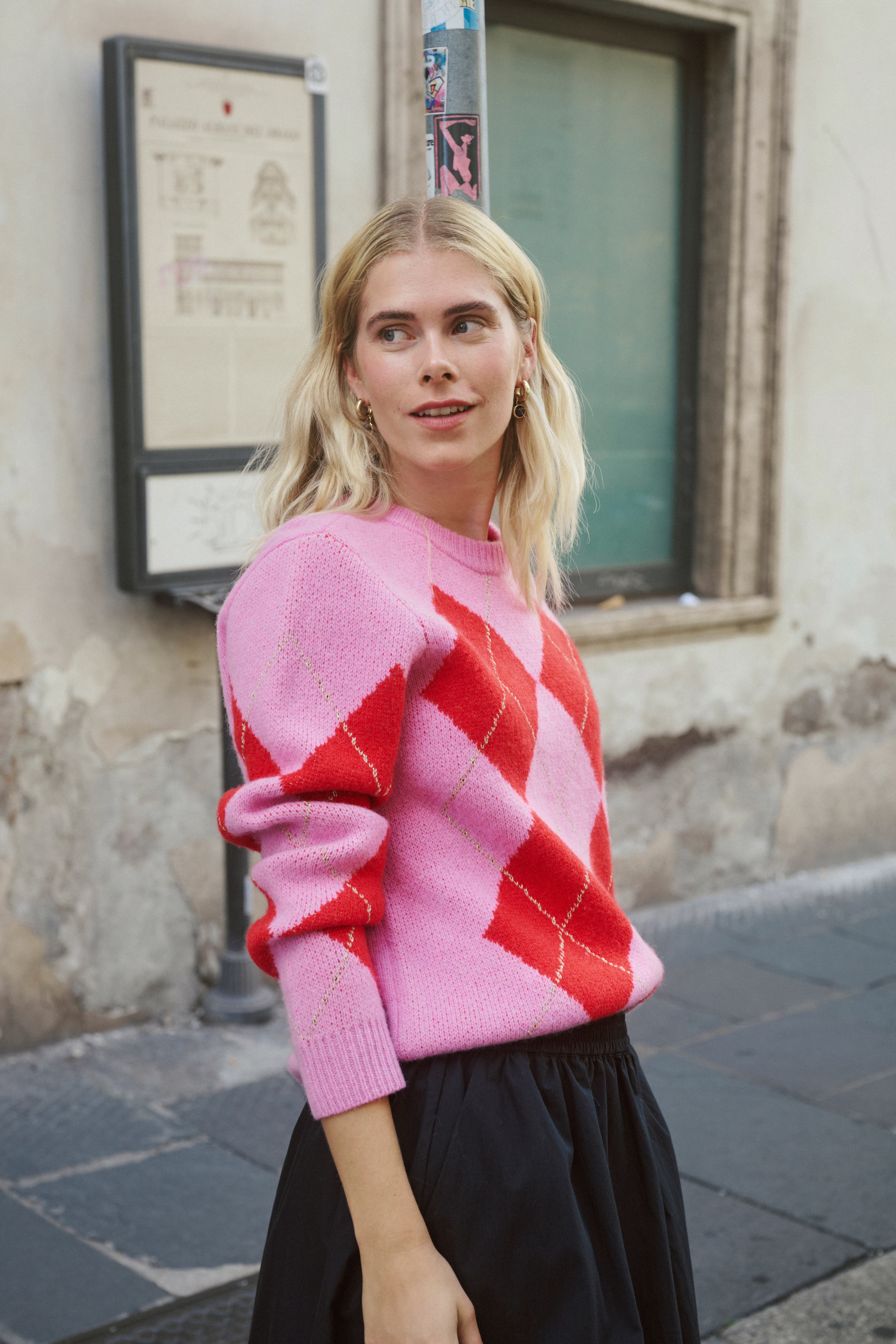 CUharlekin Pullover LOCATION NONE 50112740-1527181