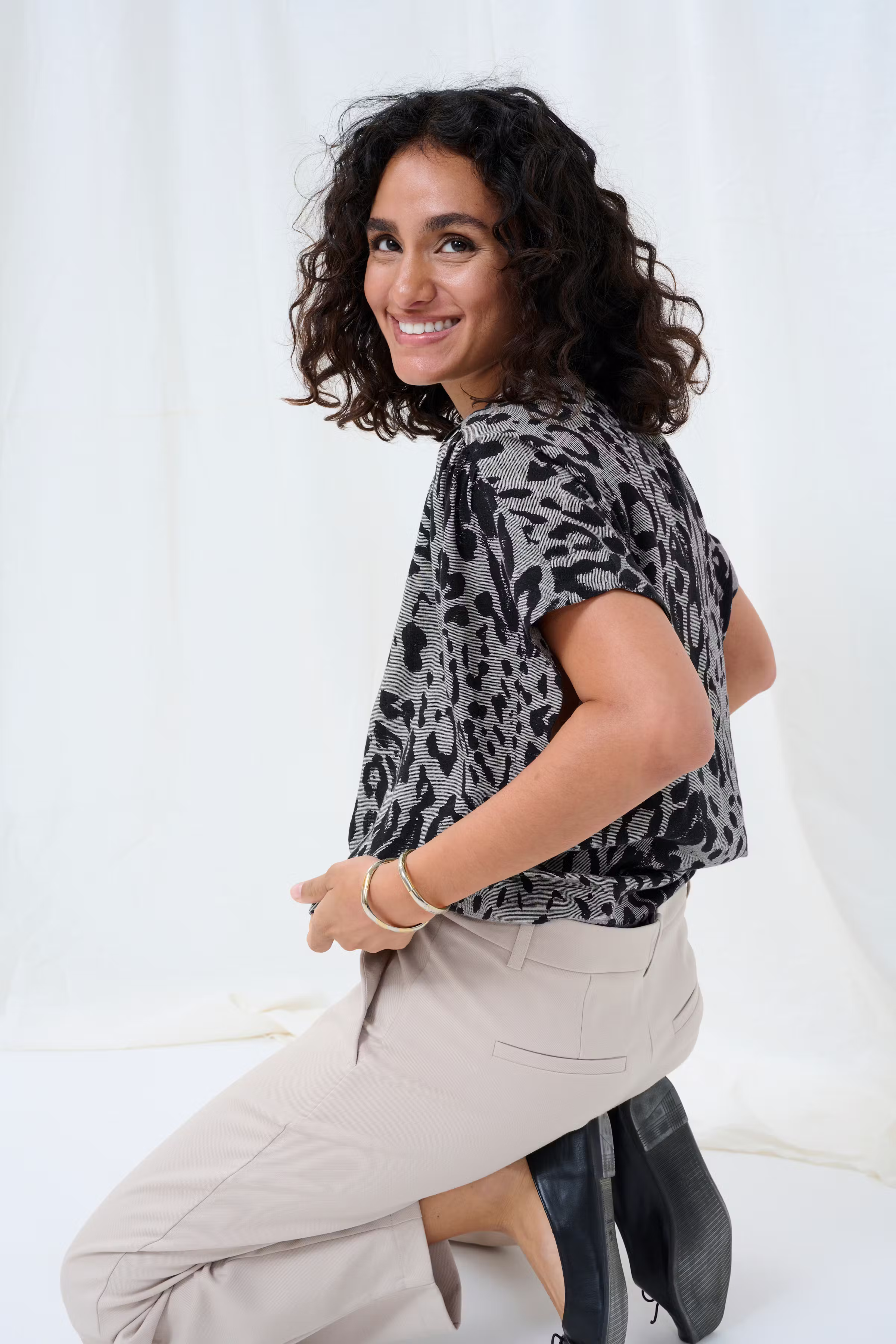 KAmerle Hose LOCATION NONE 10504769-151305