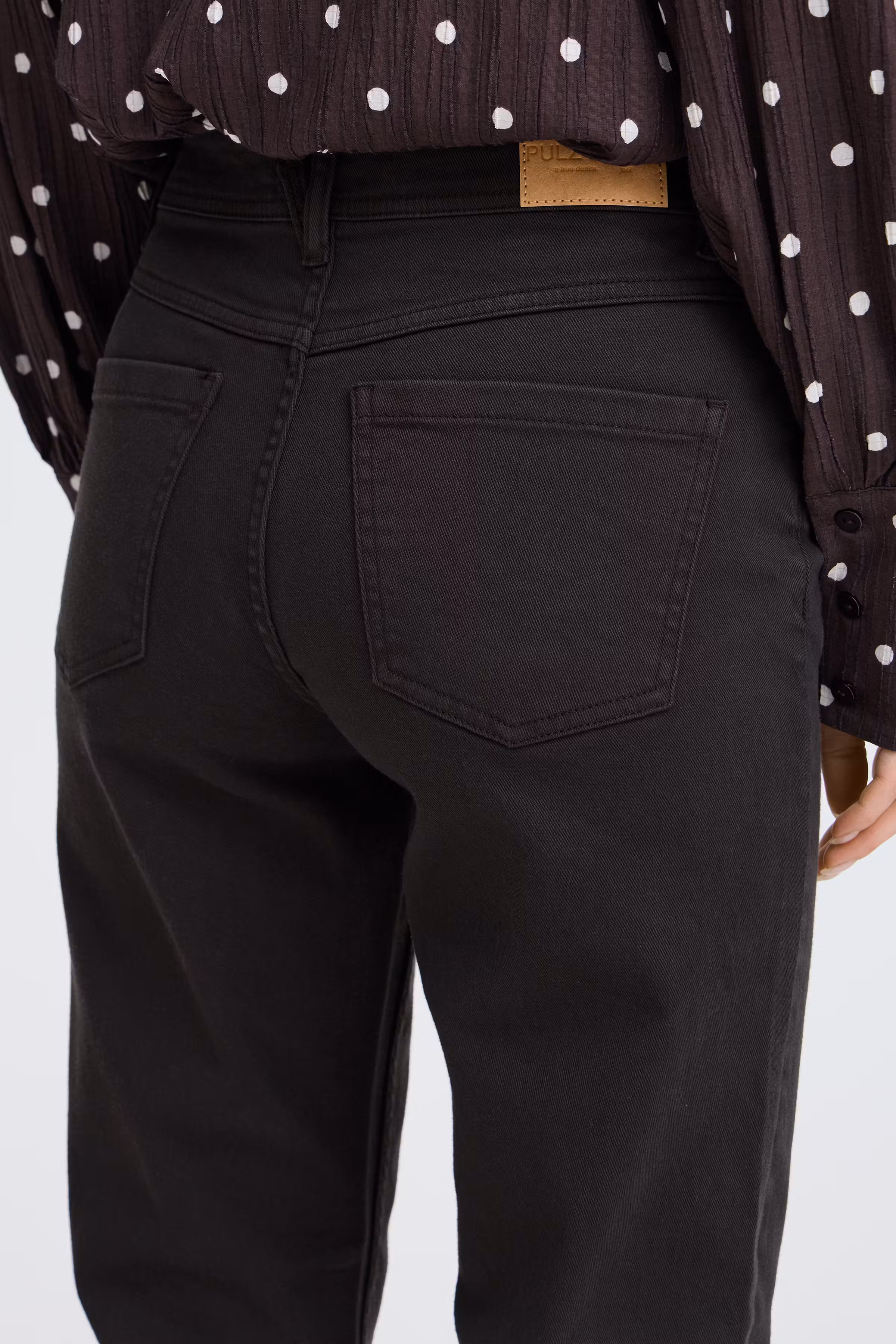 PZ Jeans LOOKBOOK DETAIL 50210758-191103