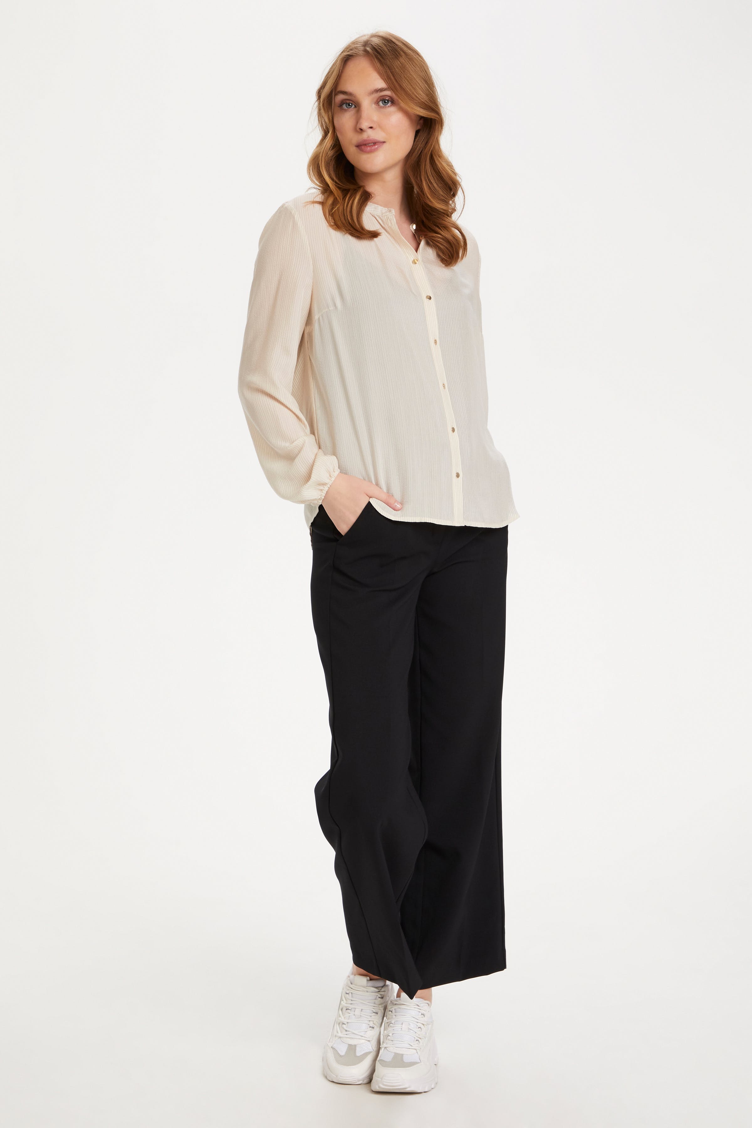 Long sleeved shirt LOOKBOOK FRONT 30510531-110605