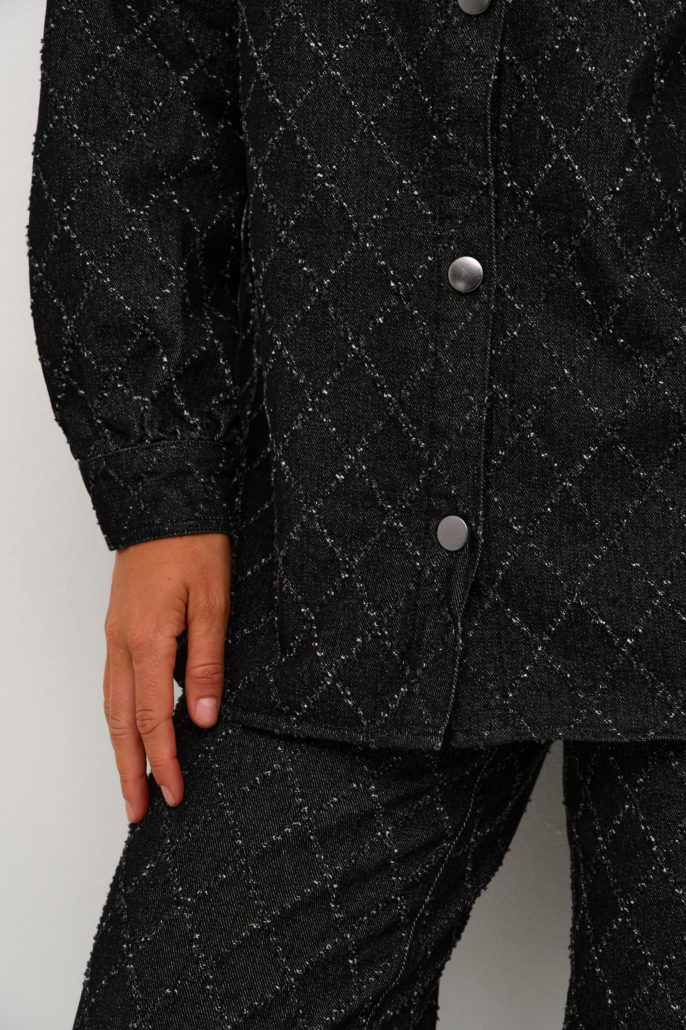 KAolivia Skjorte LOOKBOOK DETAIL 10508392-103161