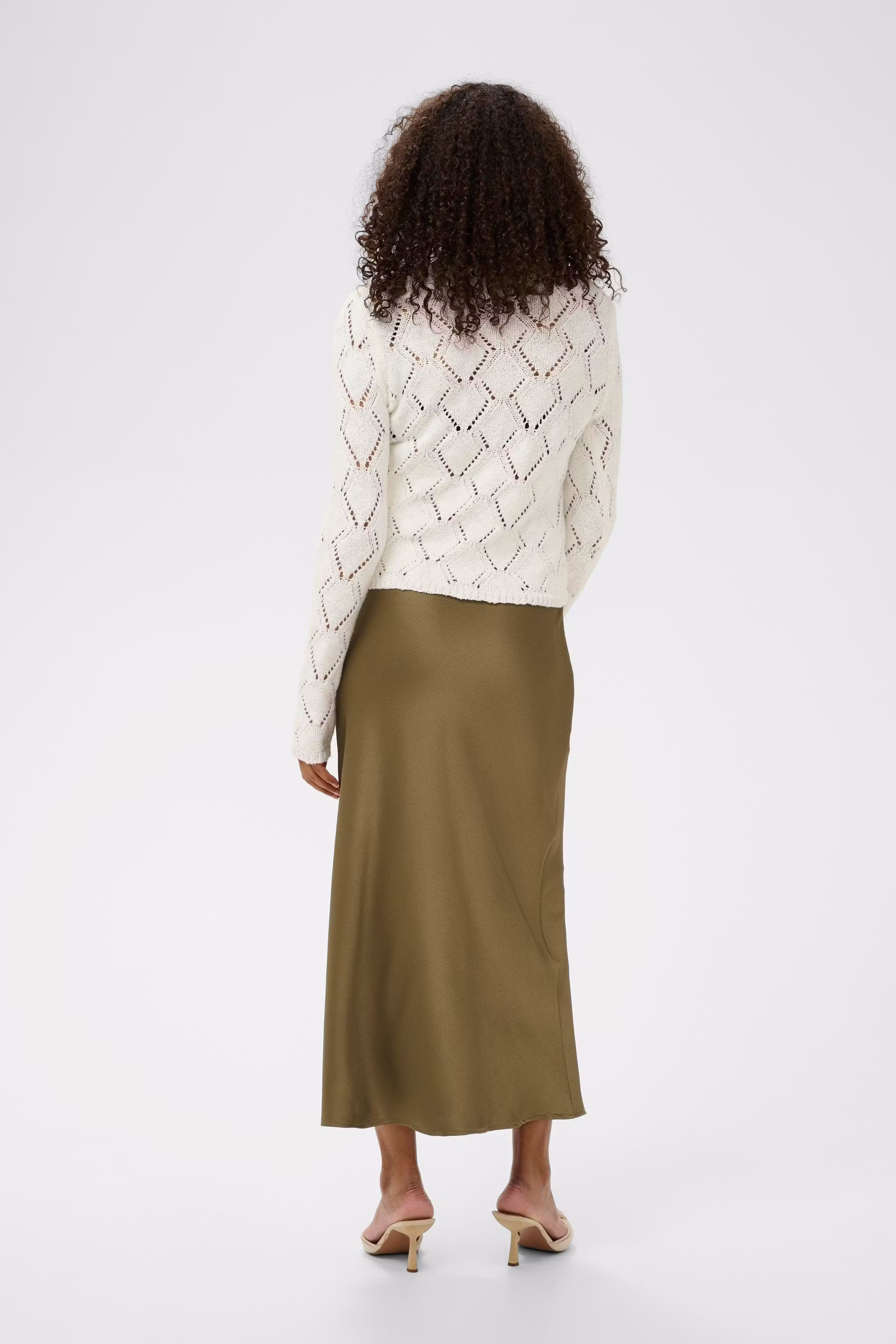 KAlorinia Cardigan LOOKBOOK BACK 10511157-110602