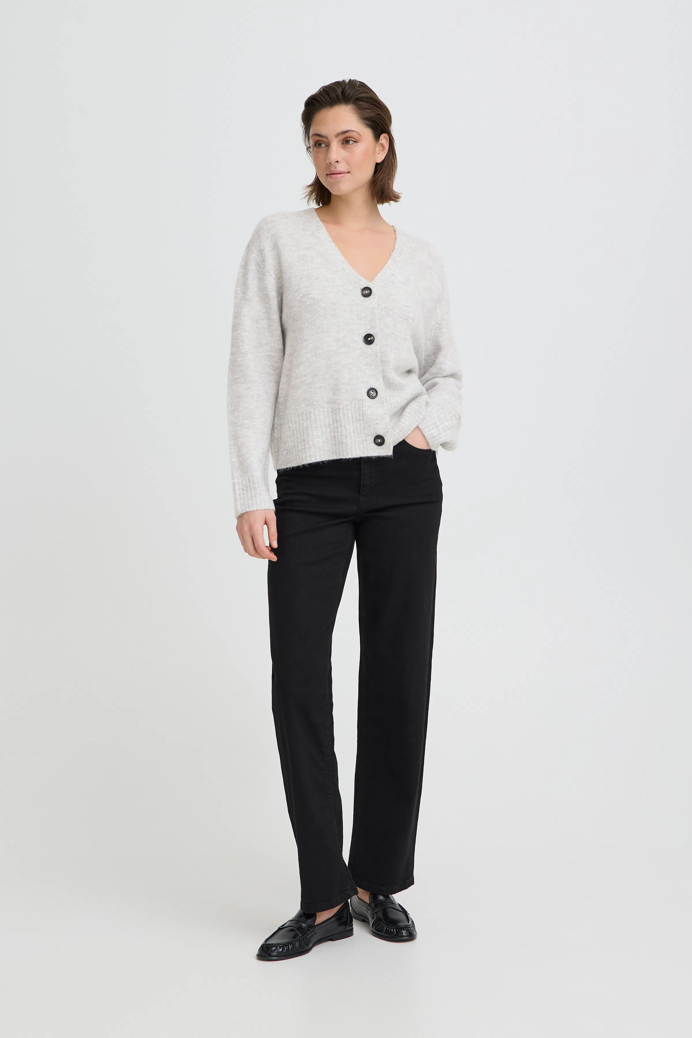 IHBALING Cardigan LOOKBOOK FRONT 20125059-200317