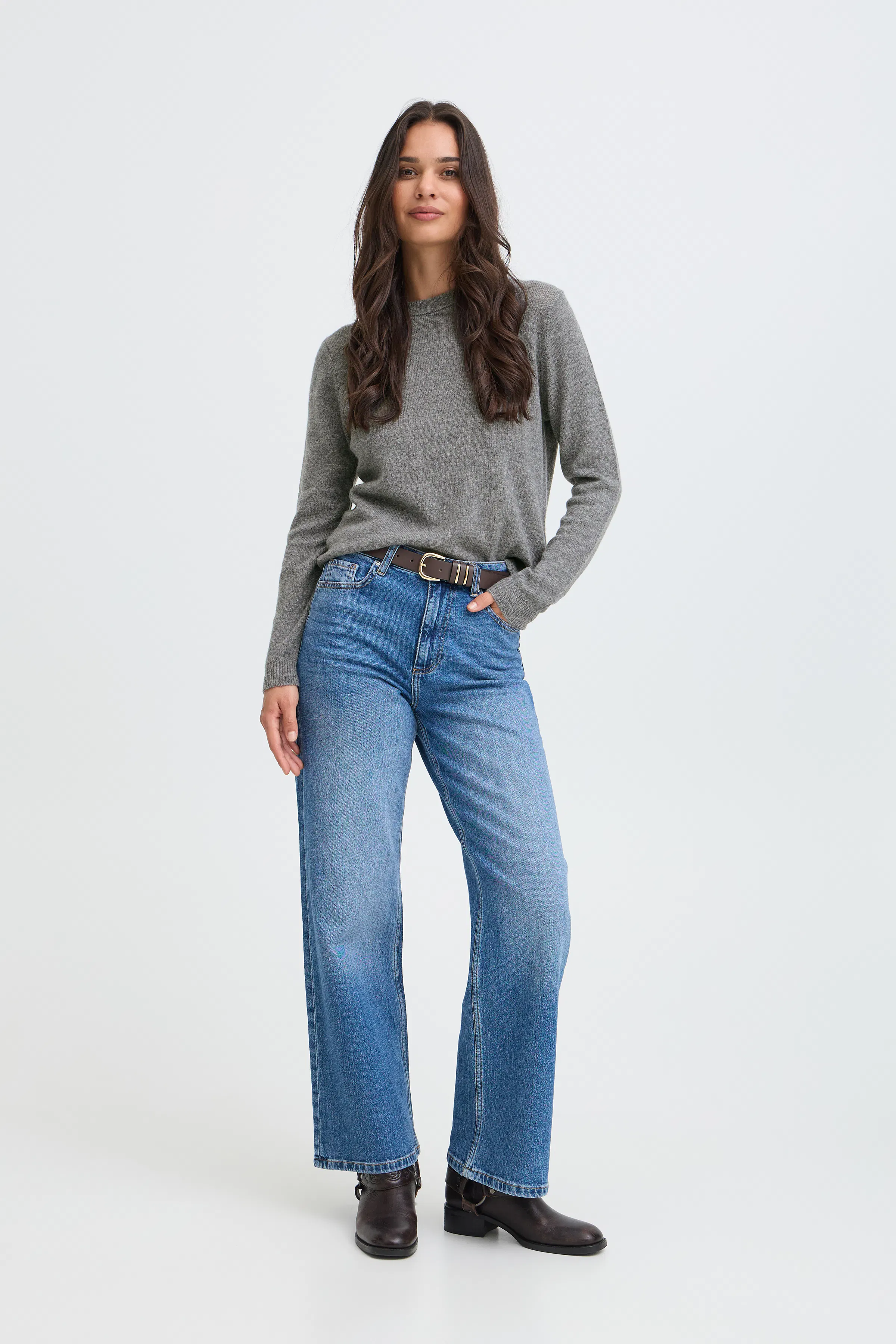 BYOSANNA Pullover LOOKBOOK FRONT 20819123-200455