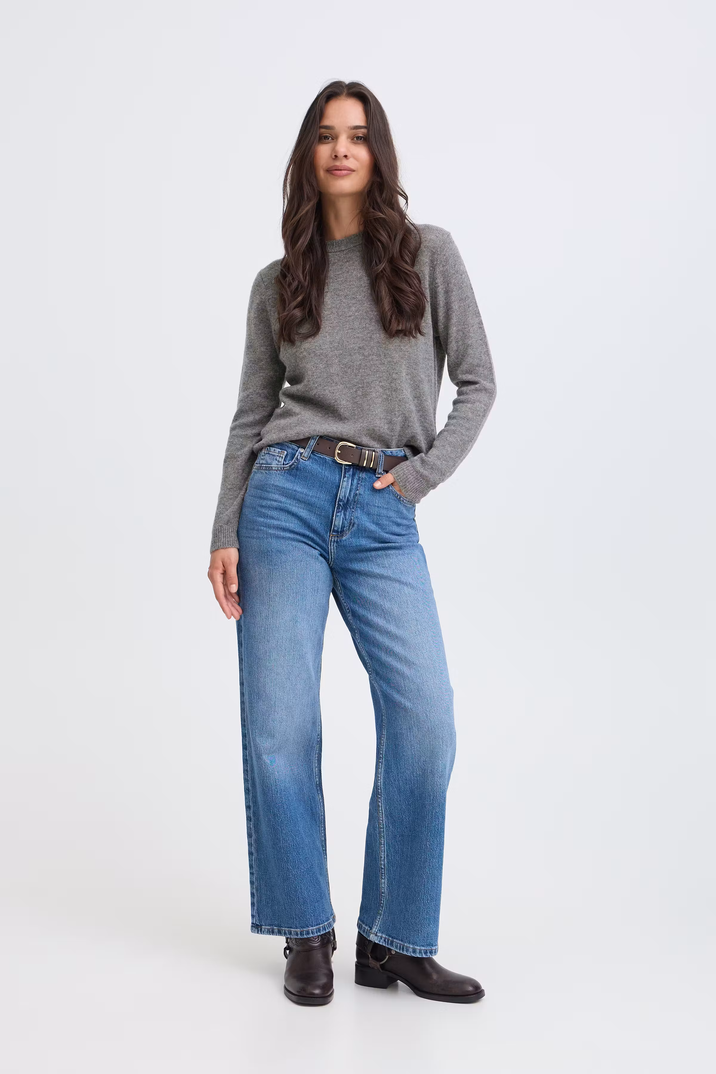 BYOSANNA Pullover LOOKBOOK FRONT 20819123-200455