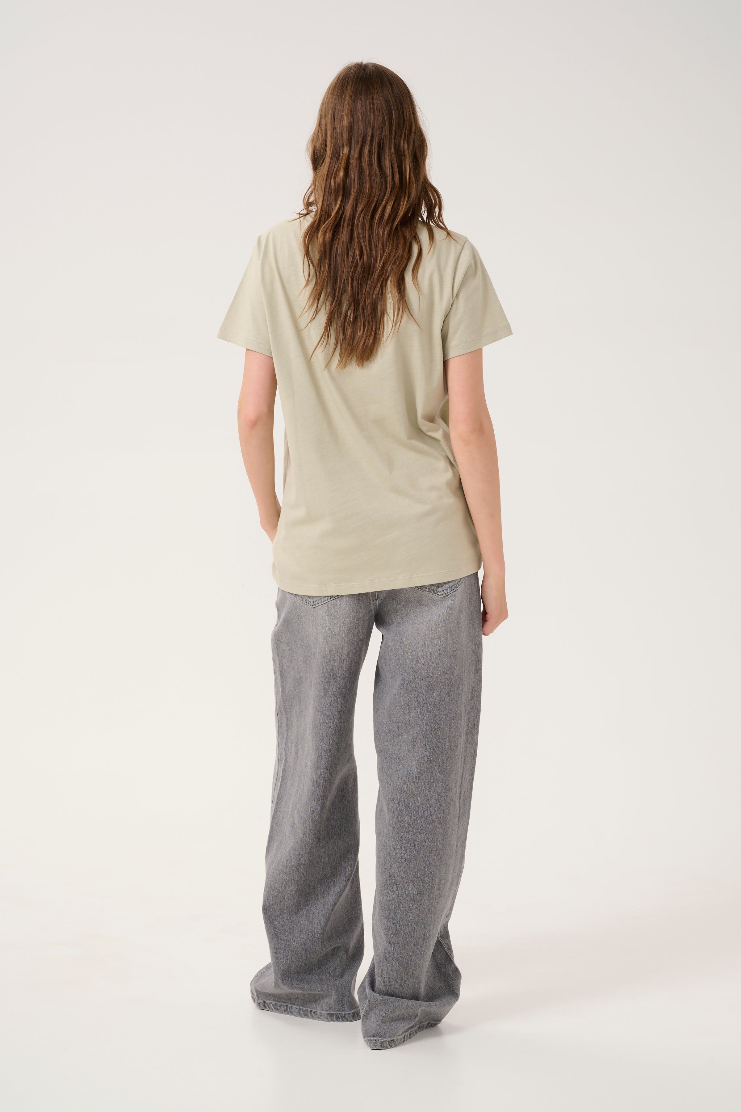 SeattleMW Logo T-shirt LOOKBOOK BACK 10704898-107037