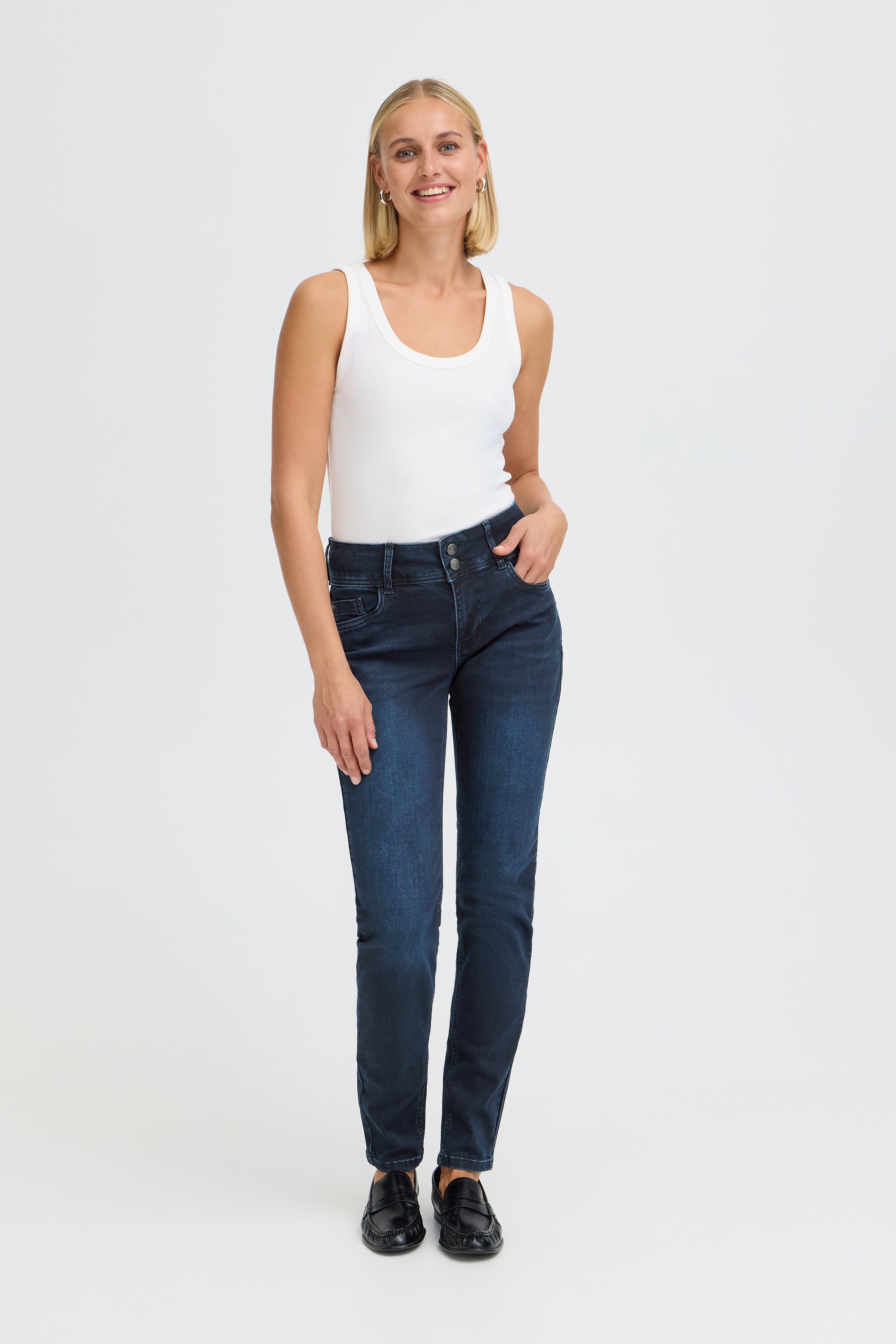 PZSUZY HW CURVED JEANS SKINNY LOOKBOOK FRONT 50205549-201334
