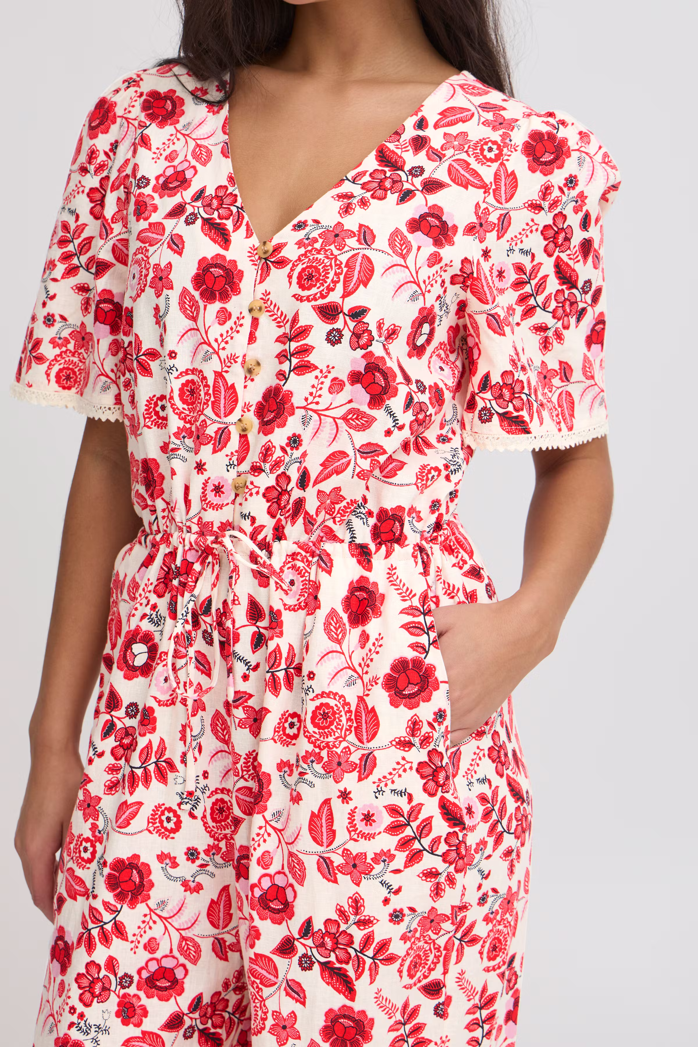 IRANNA Jumpsuit LOOKBOOK DETAIL 20122620-130905