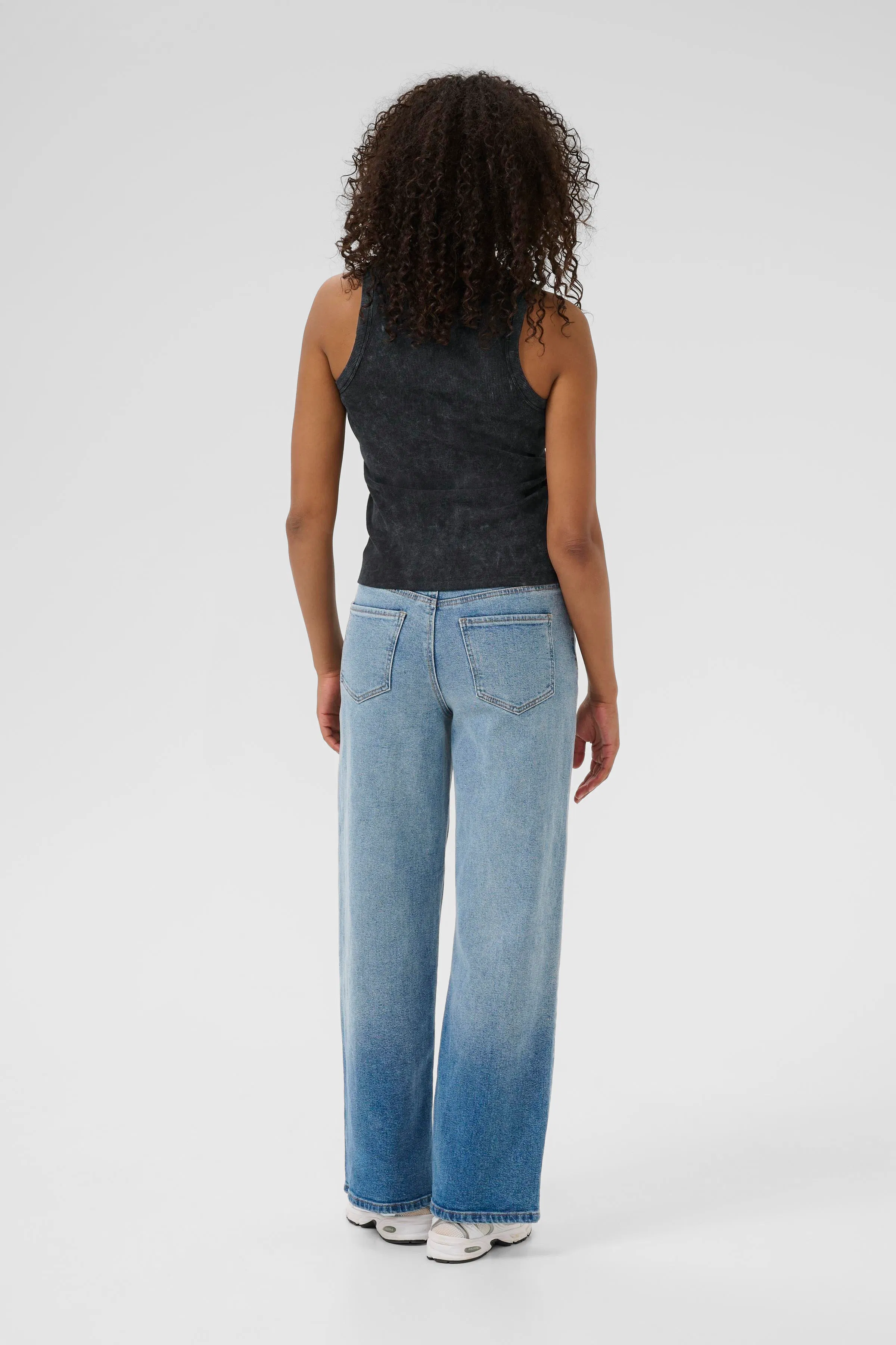 KAdodal Top LOOKBOOK BACK 10509878-107404