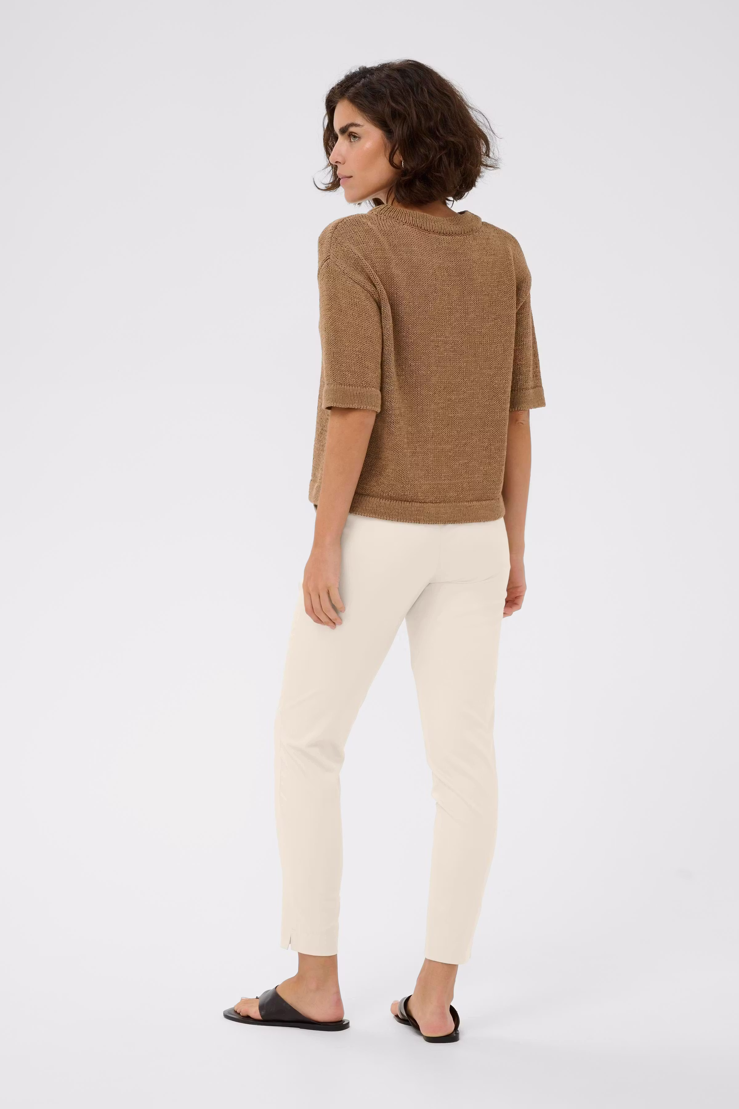 KAlea Bukser LOOKBOOK BACK 10505191-130000