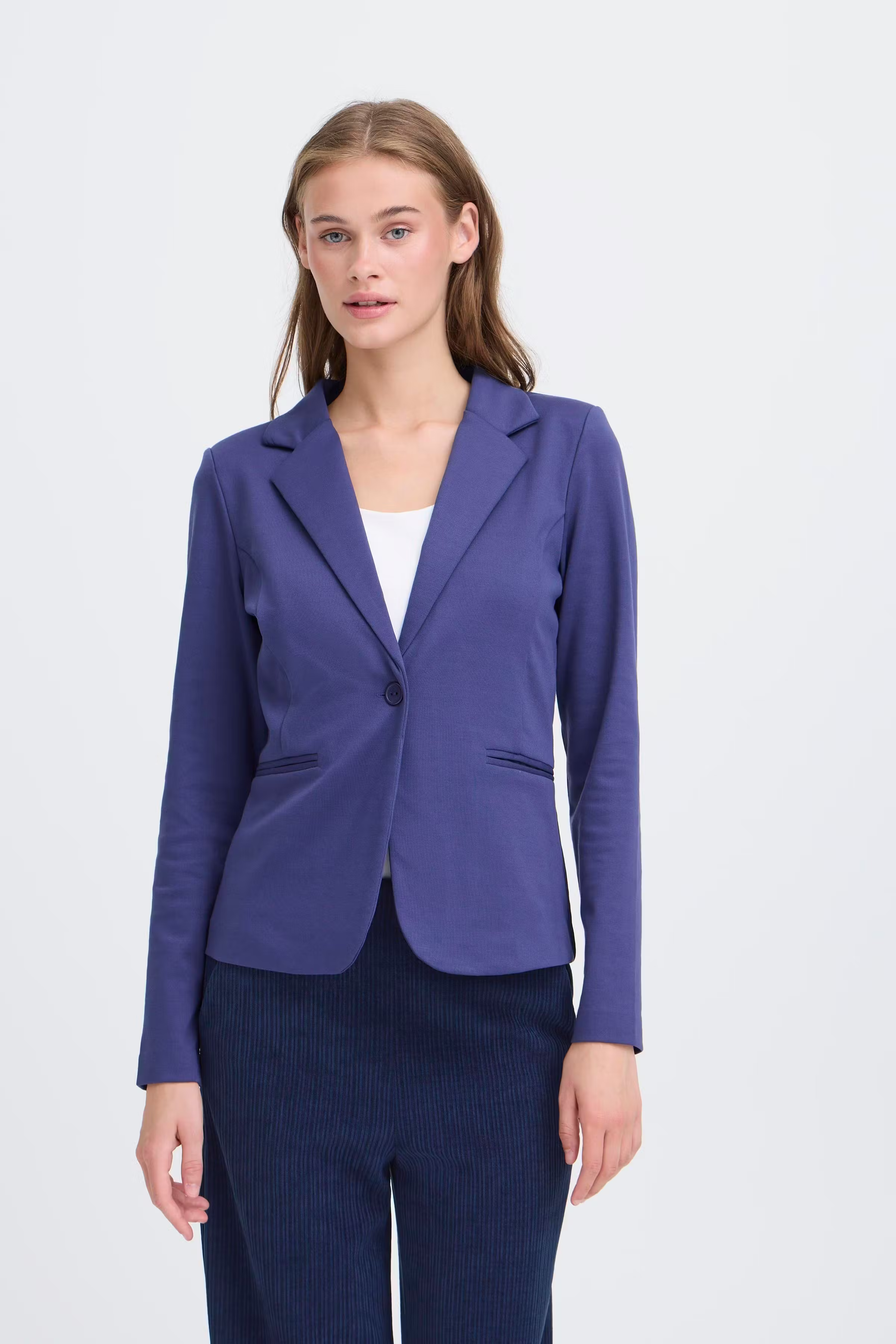 IHKATE Blazer LOOKBOOK FRONT 20101801-193925