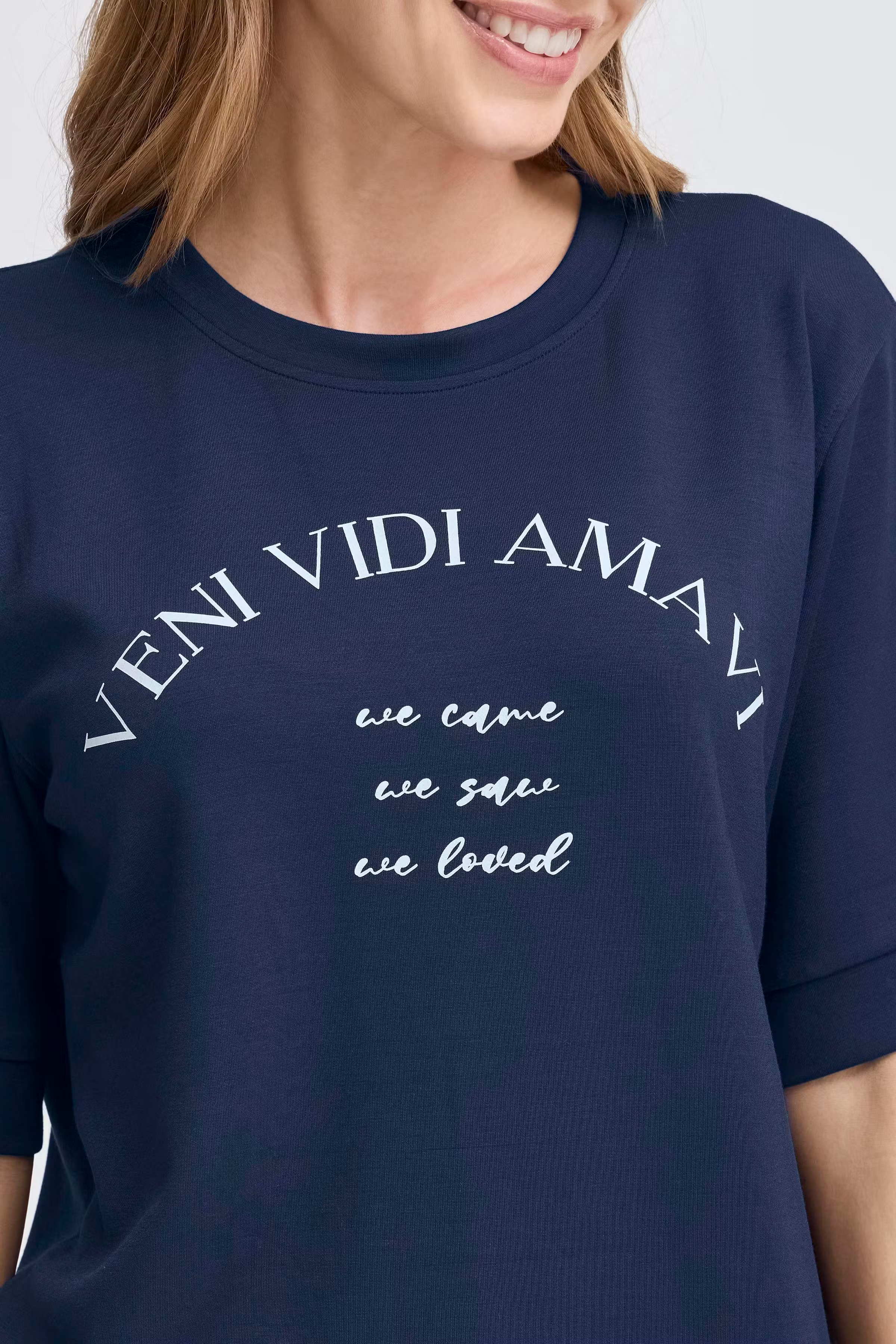 FRAURORA Sweatshirt LOOKBOOK DETAIL 20615720-200119