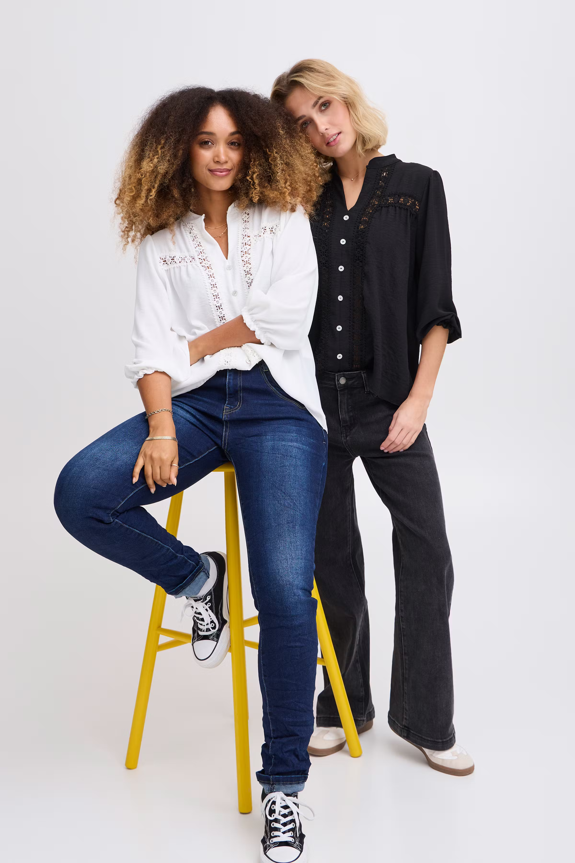 SBGENIA Bluse LOCATION NONE 22100867-190303