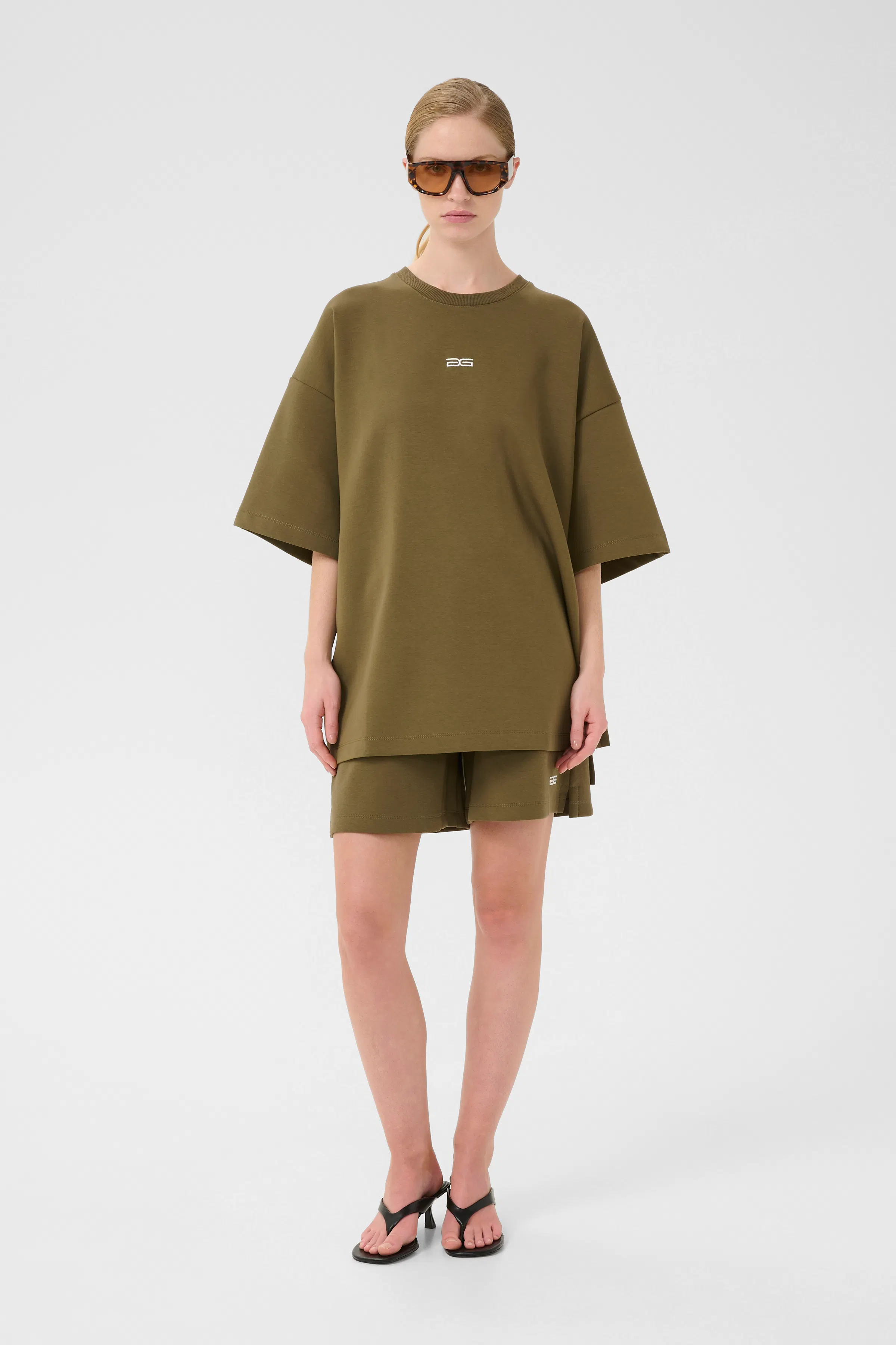 IminaGZ T-shirt LOOKBOOK FRONT 10909140-190403