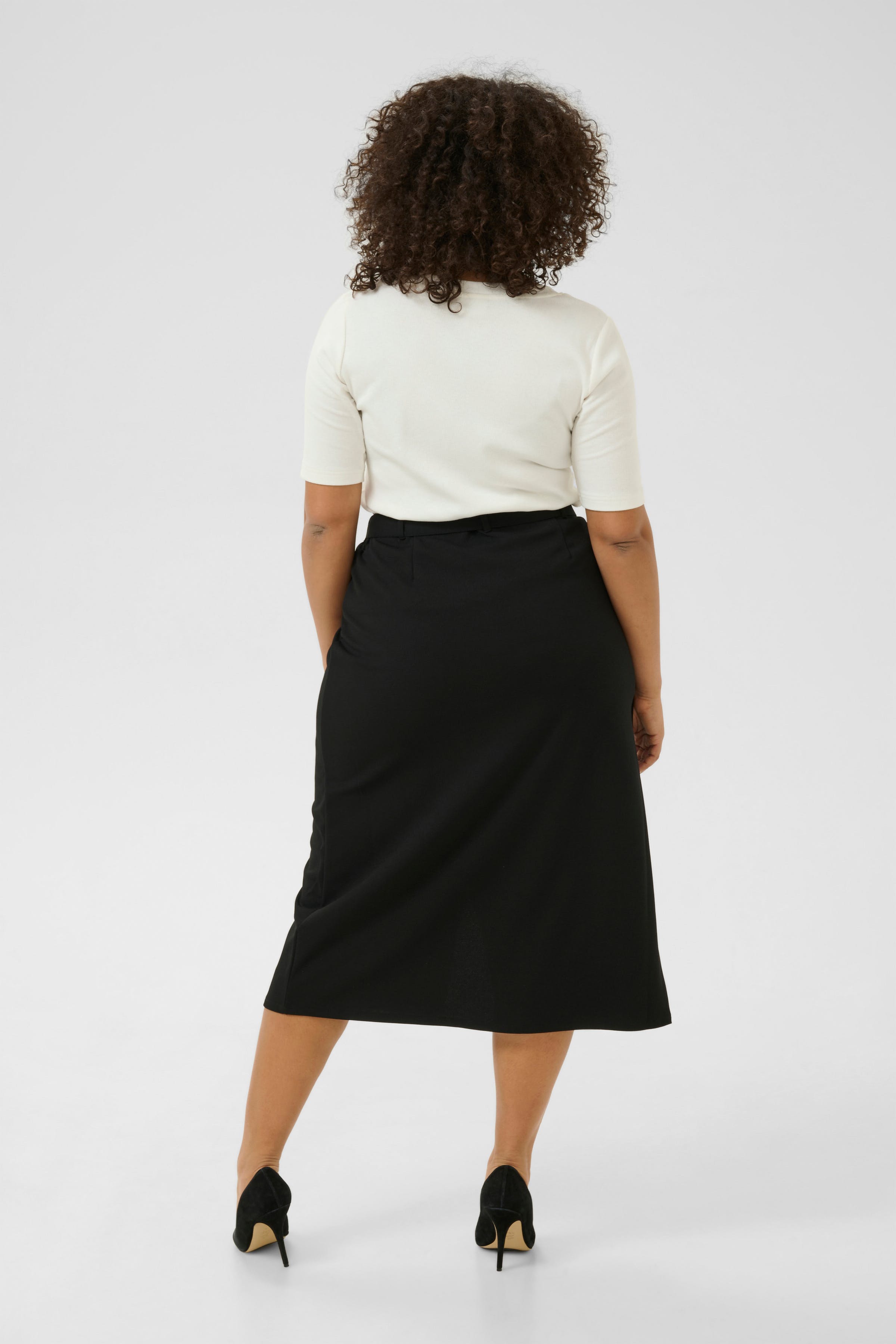 KCathena Skirt LOOKBOOK BACK 10583358-100121